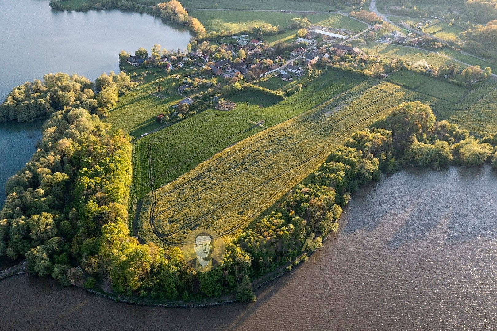 Spyta_rozlis?eni? pro web-16