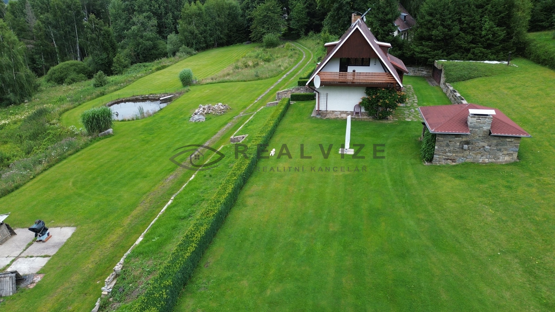 dji_fly_20250804_111438_279_1754298980067_photo_op