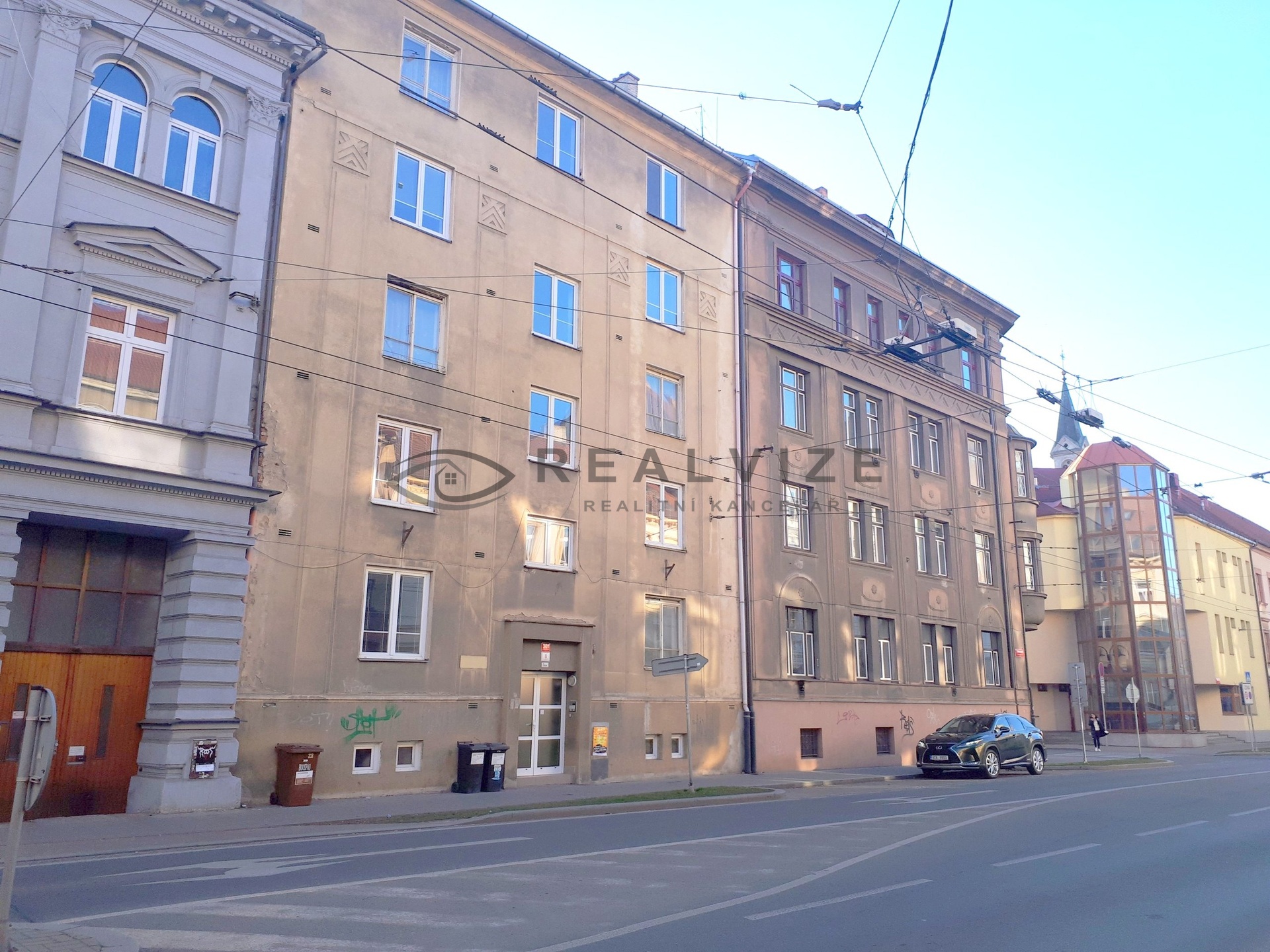 dům