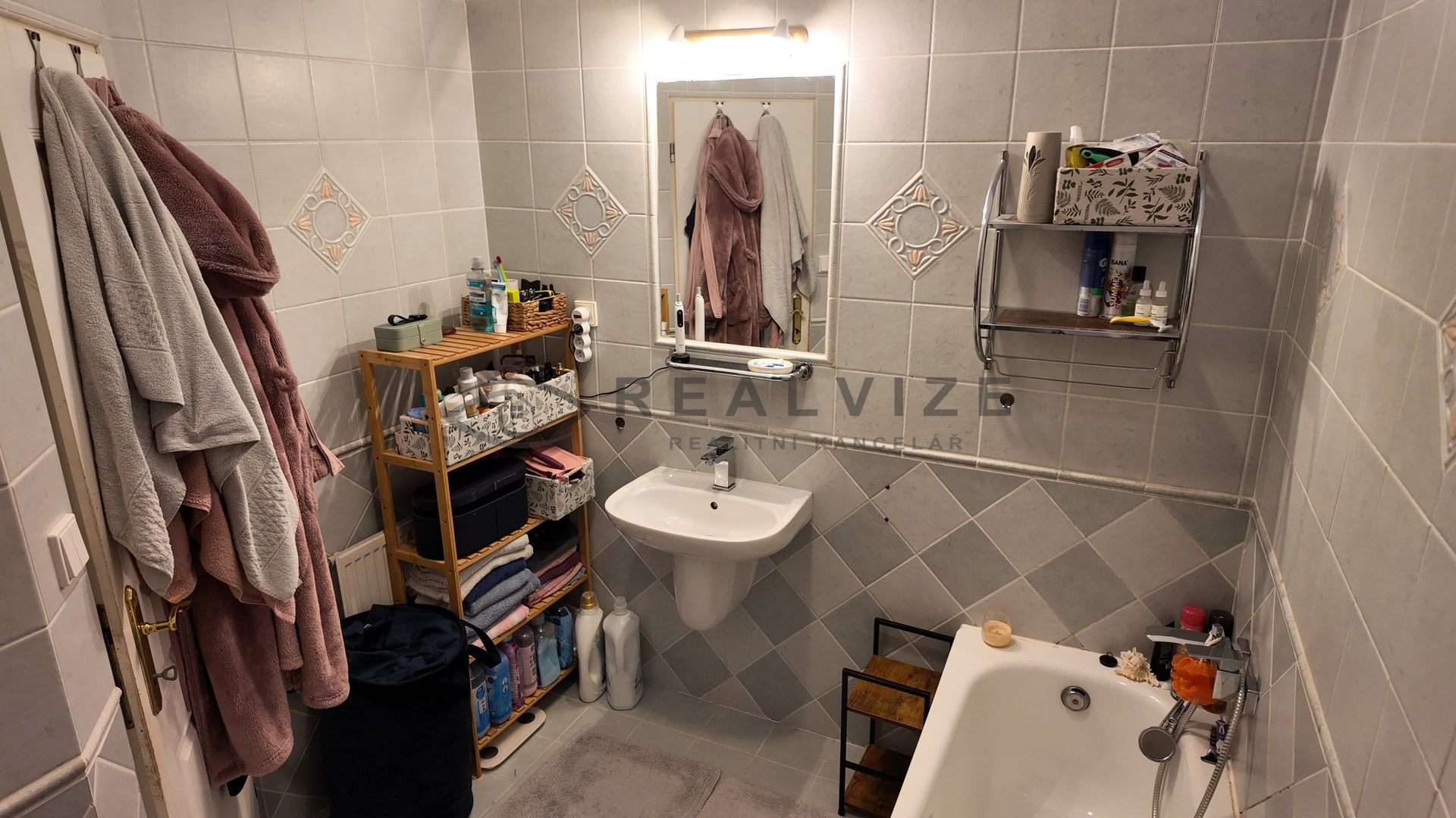 DJI_20250305073139_0928_D