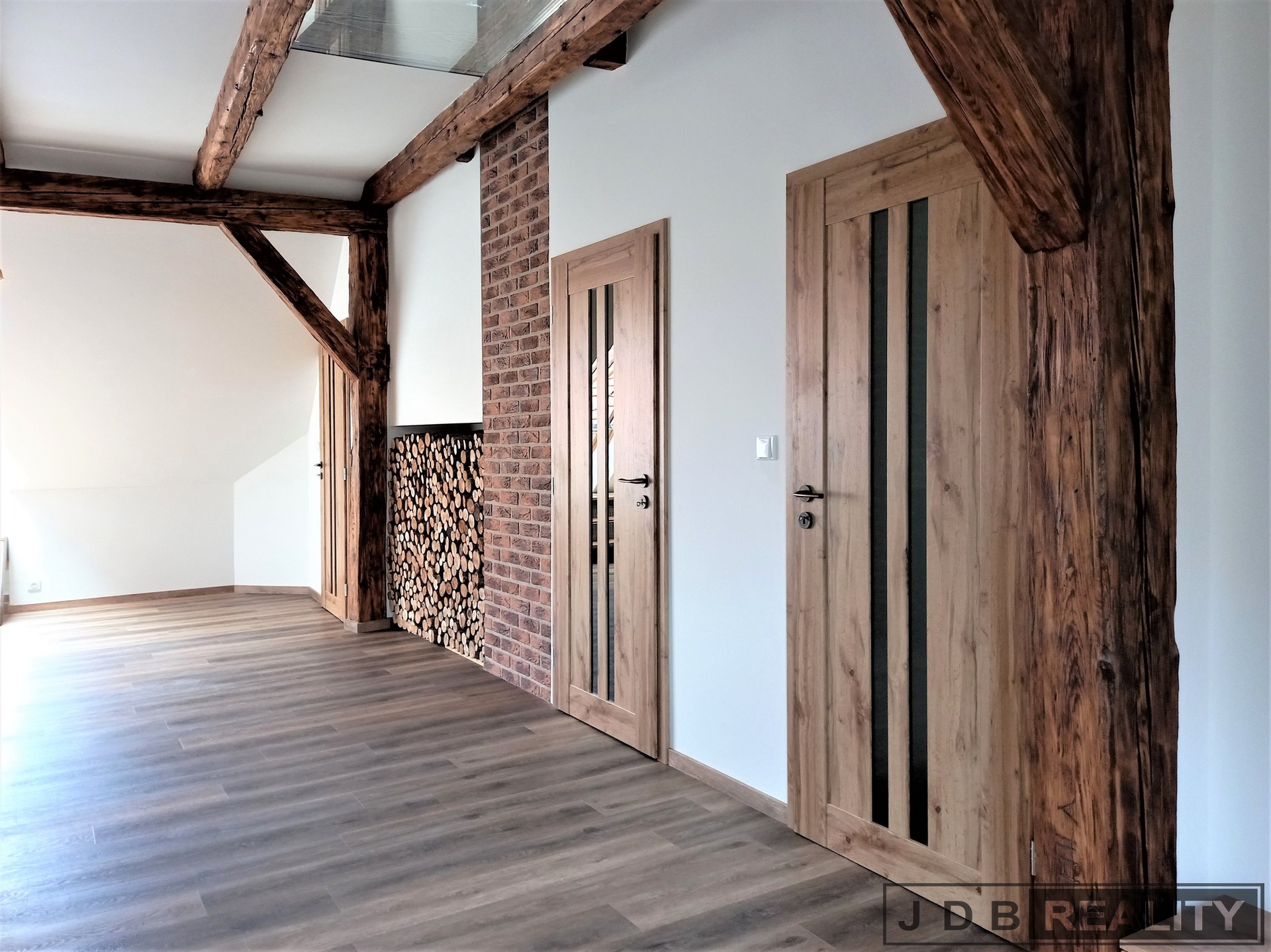 byt k pronájmu (11)