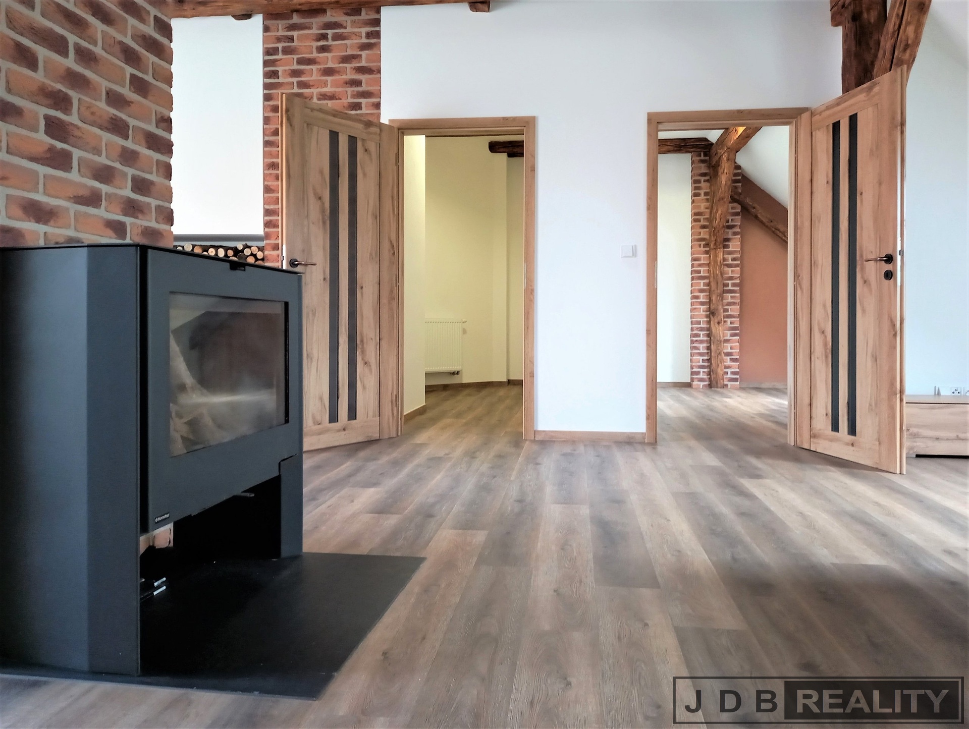 byt k pronájmu (12)