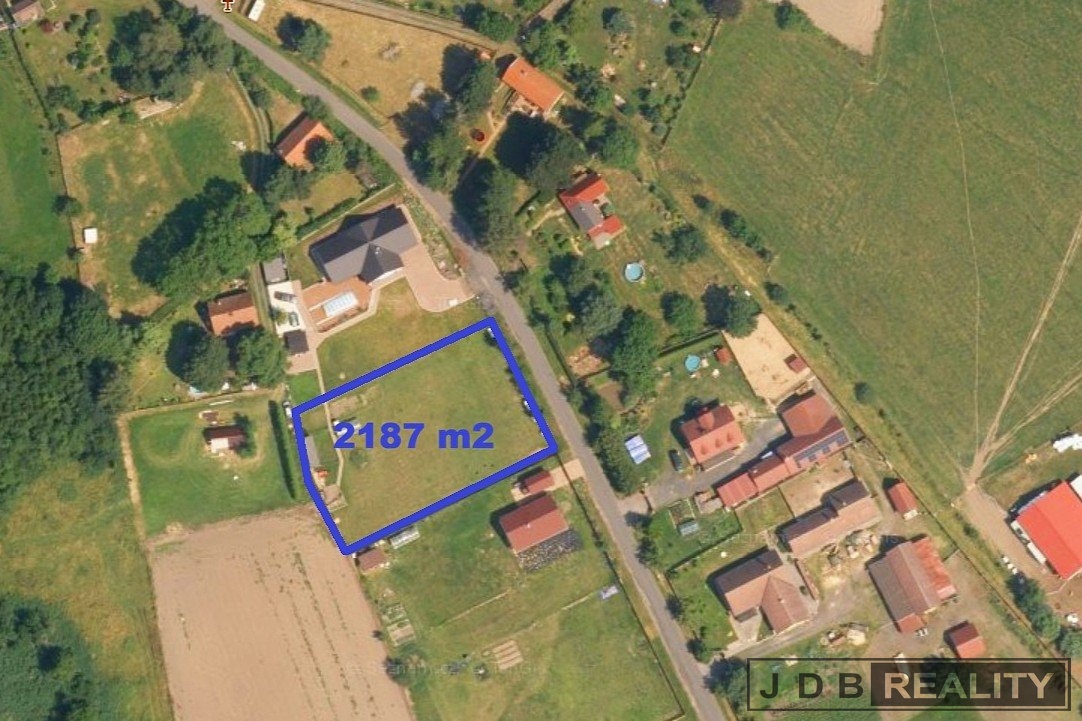pozemek 2187 m2