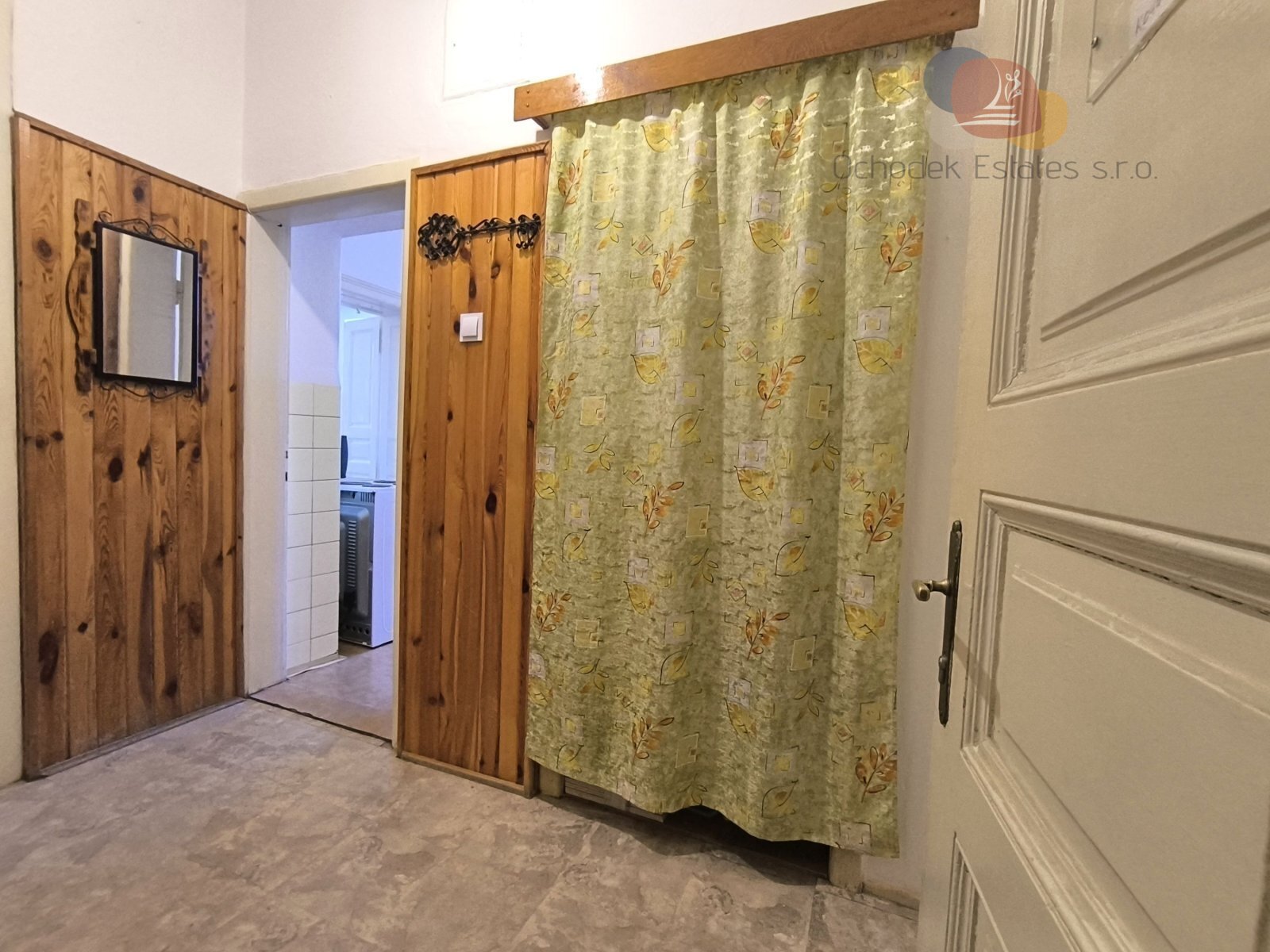 předsíň 1.jpg