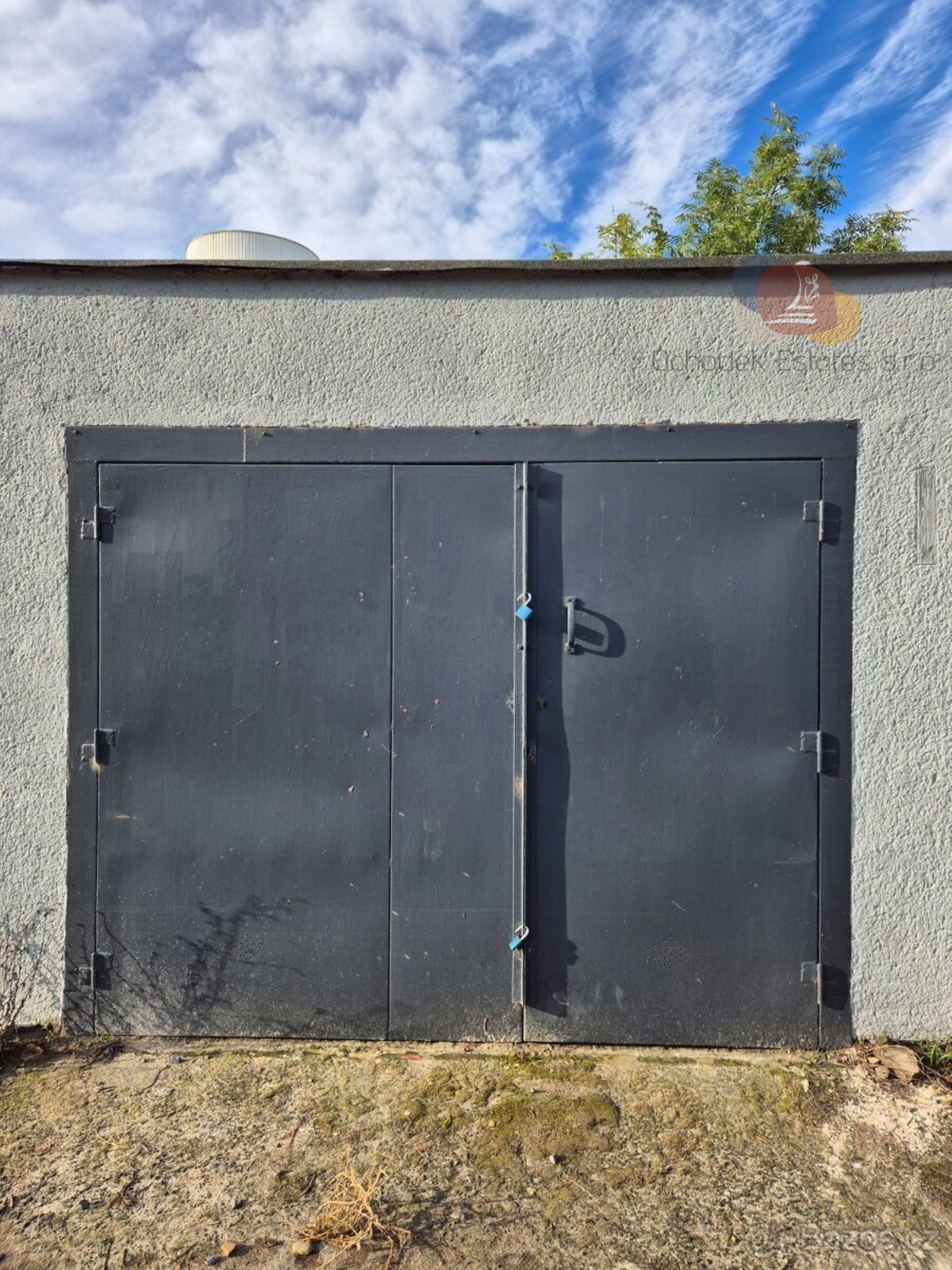garáž vrata.jpg