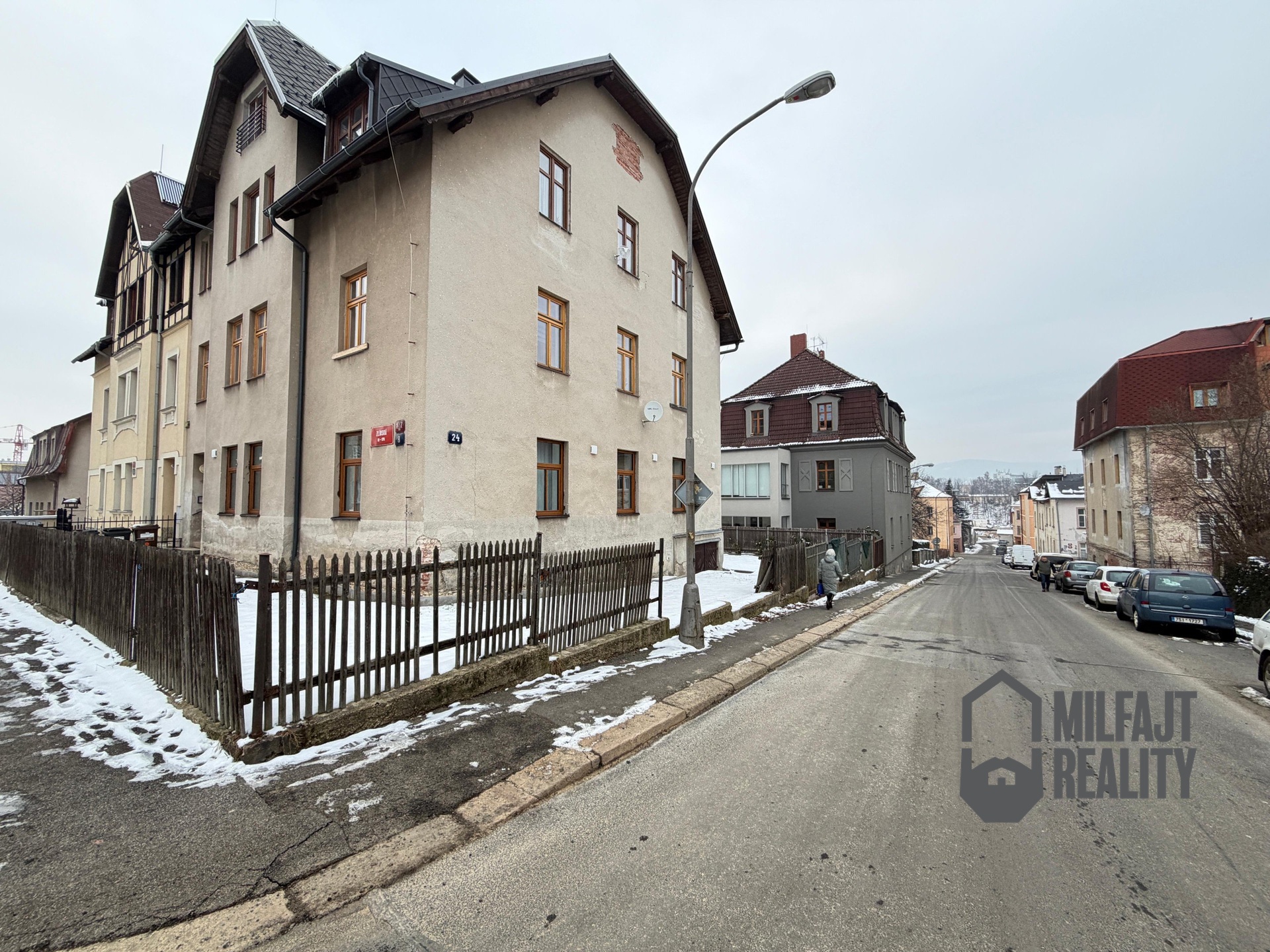 88b24005-e9ae-43e7-bd64-f1851c467d32