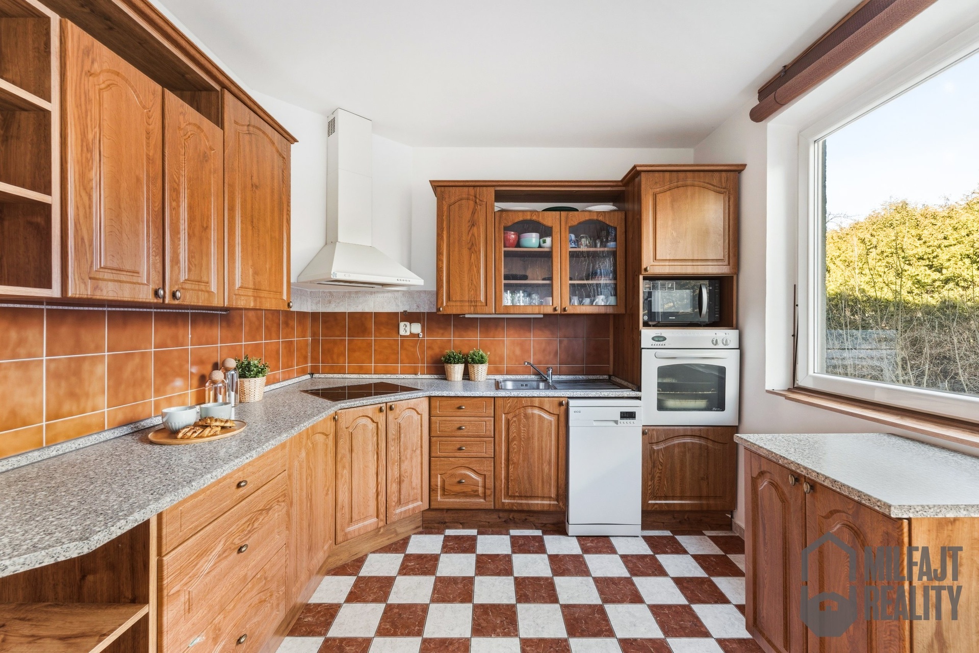 Liberec_Hve?zdna?_491_plne? rozlis?eni?-15