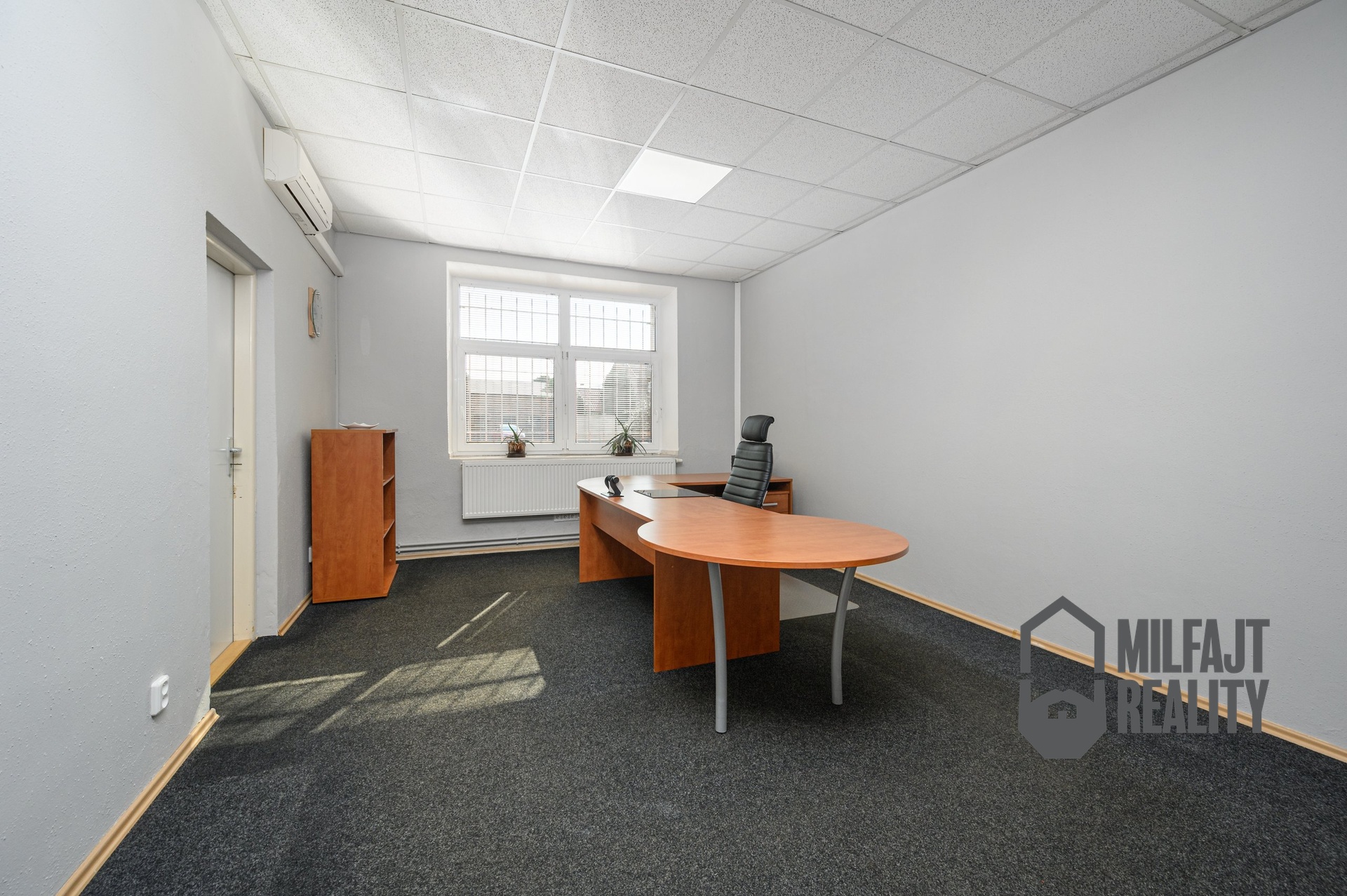 2024-09-03-15-53-01-CZ6_2122