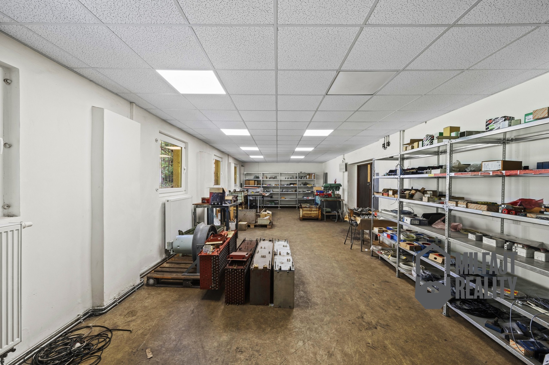 2024-09-03-16-05-16-CZ6_2200