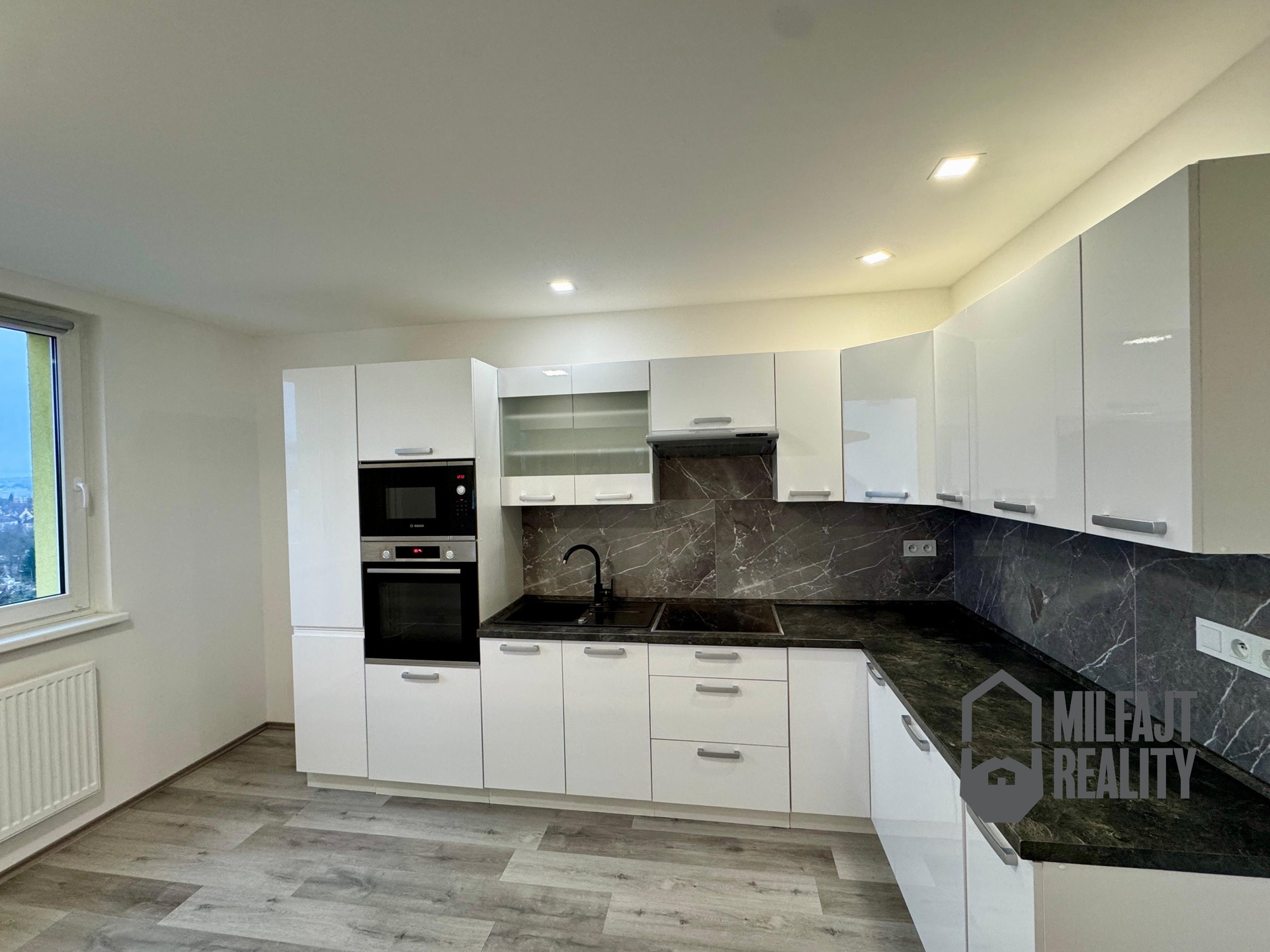 ad57a38e-7668-4be4-9a68-e620d84bd6d7