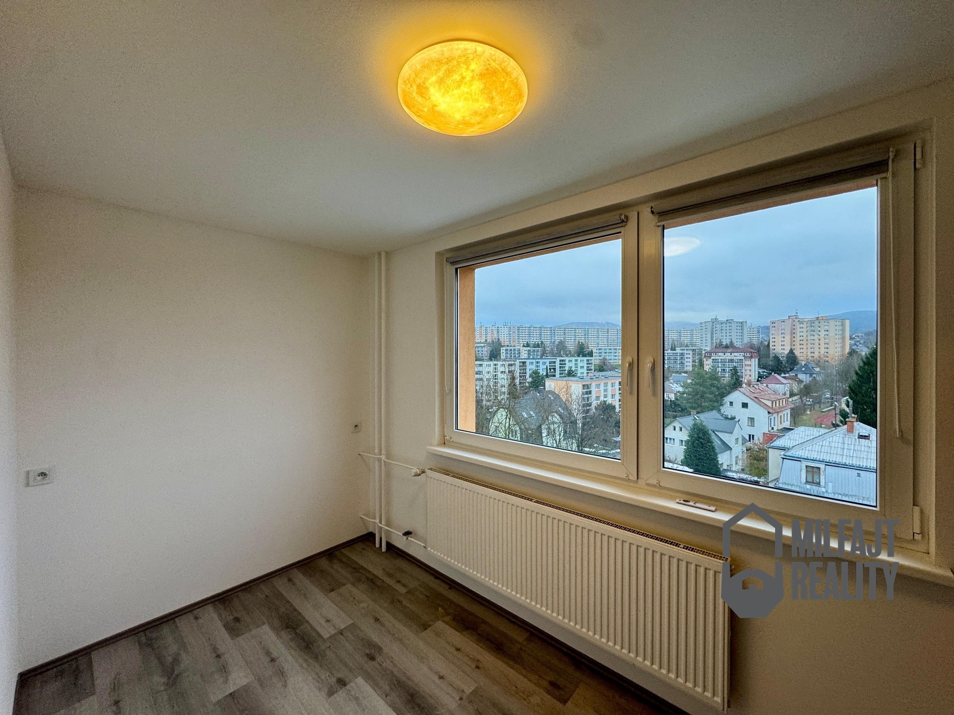 9e580dd6-c9f9-4091-82c6-ce558b6c31c4