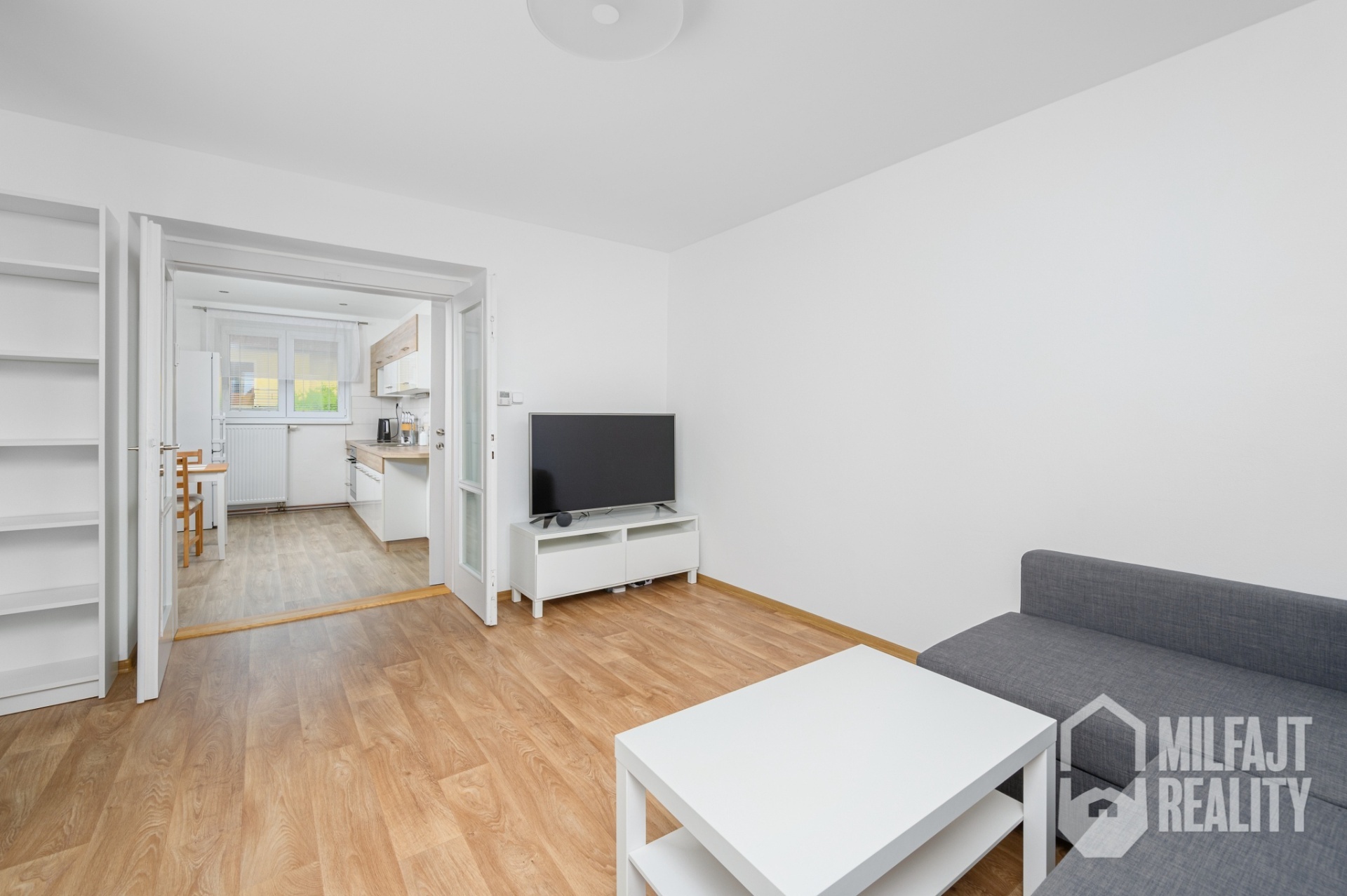 2023-06-13-14-08-01-CZ6_7437