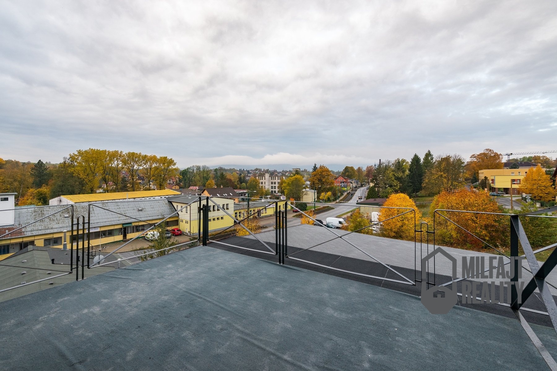 2019-10-18-08-39-10-CSB_9993