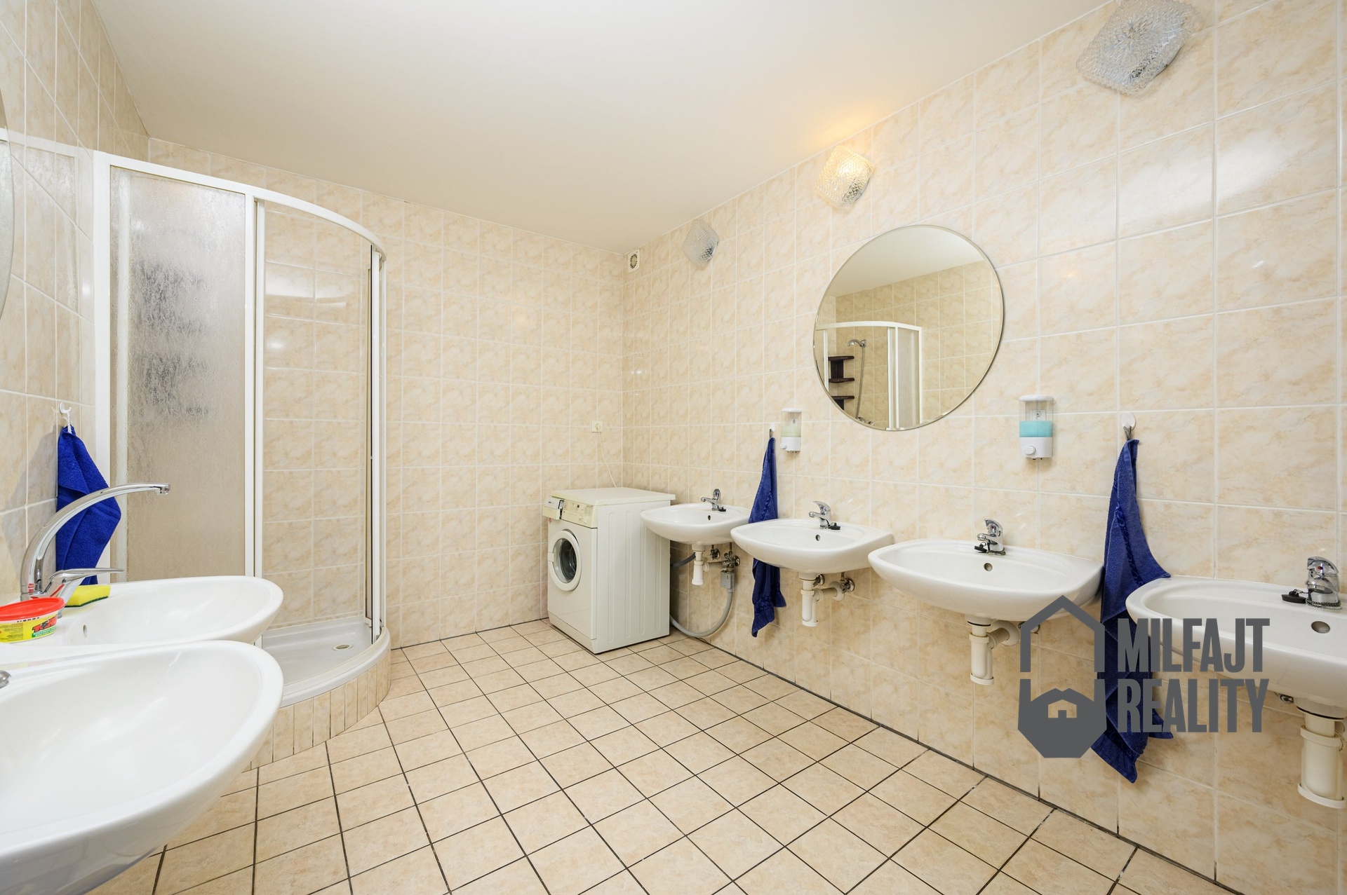 2024-09-03-15-48-28-CZ6_2097