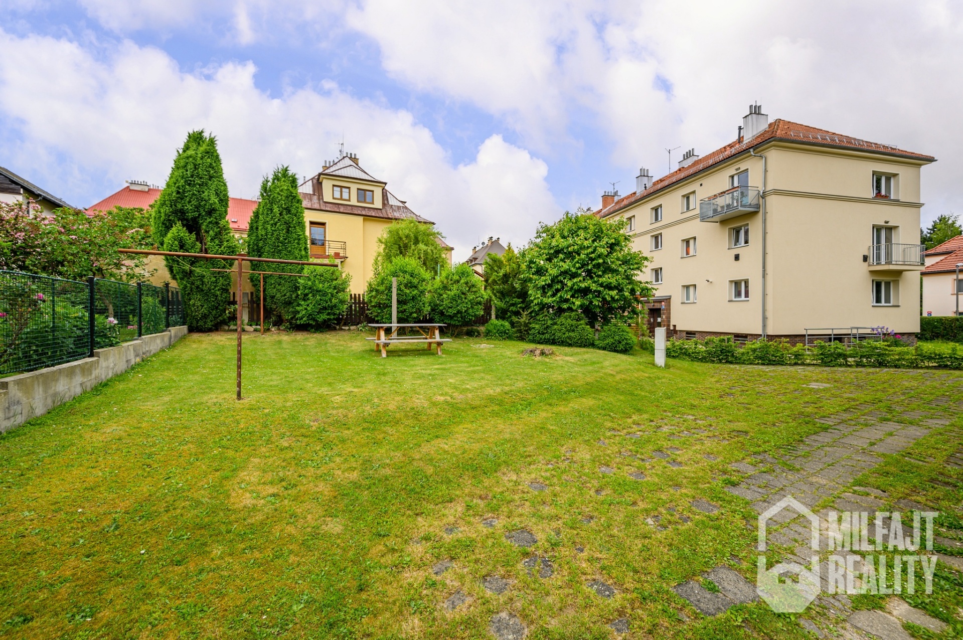 2023-06-13-13-50-26-CZ6_7358