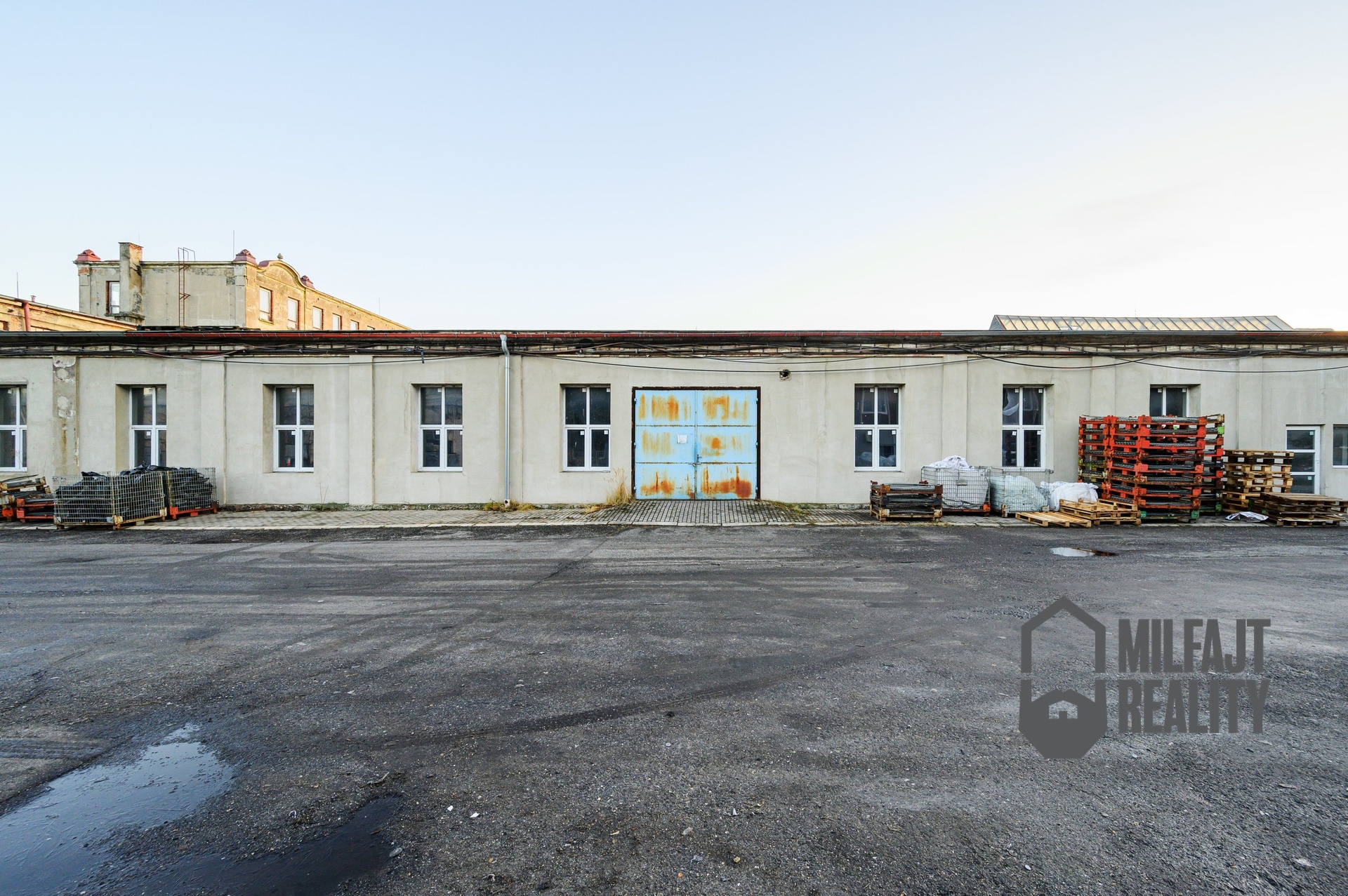 2023-01-16-09-28-16-CZ6_0571