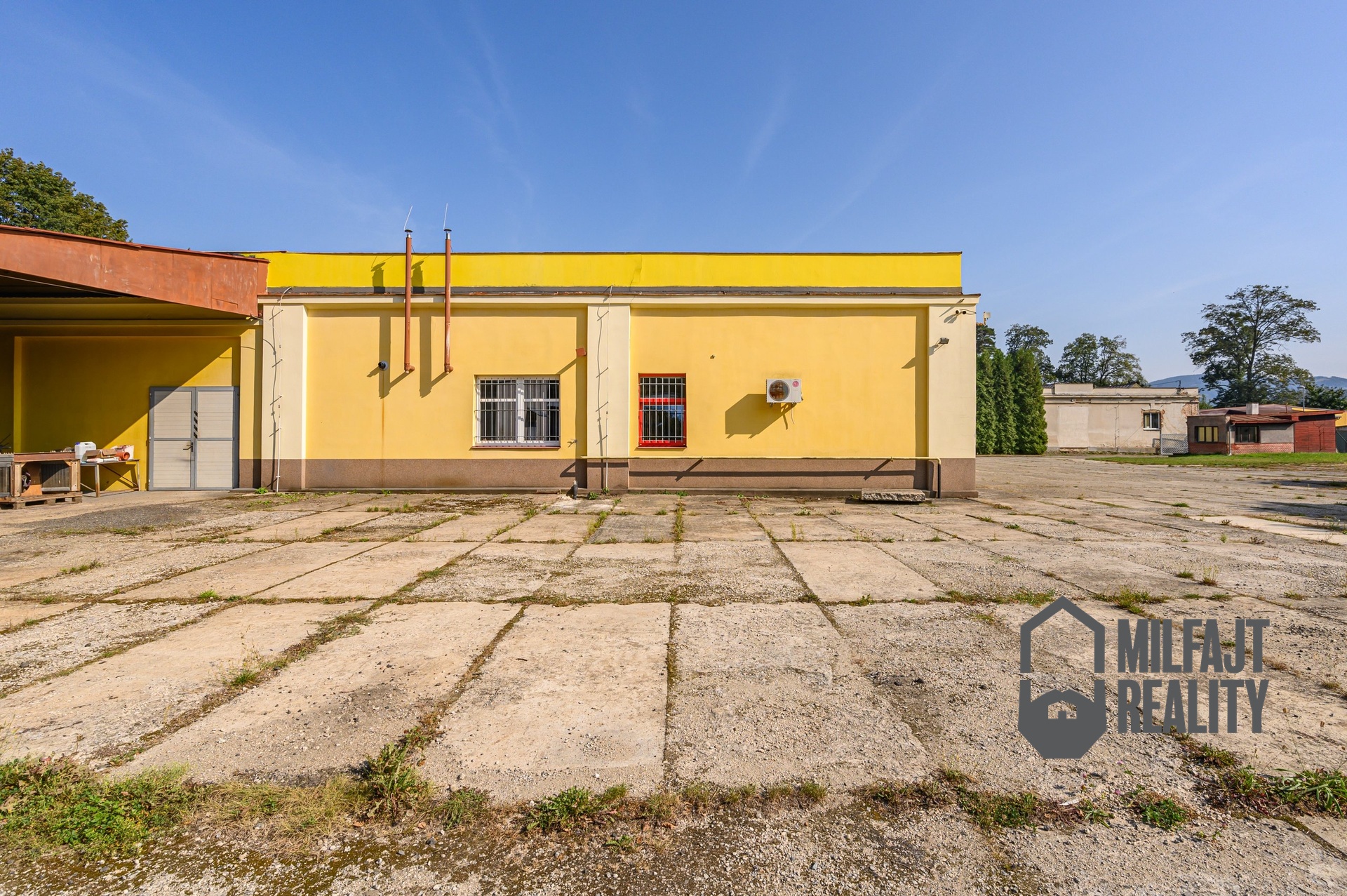 2024-09-03-15-42-42-CZ6_2075