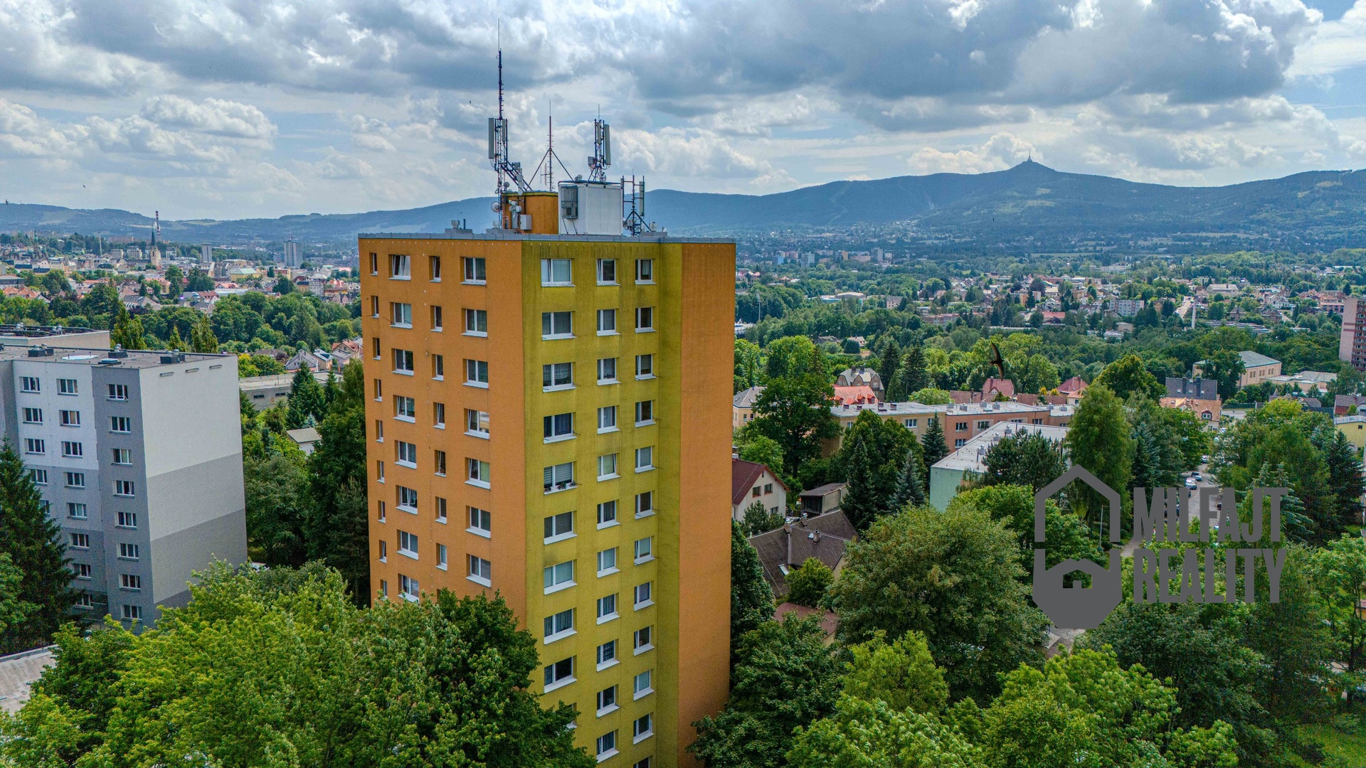 Kopie souboru MILFAJT (10) Byt 1+kk Bezová-16