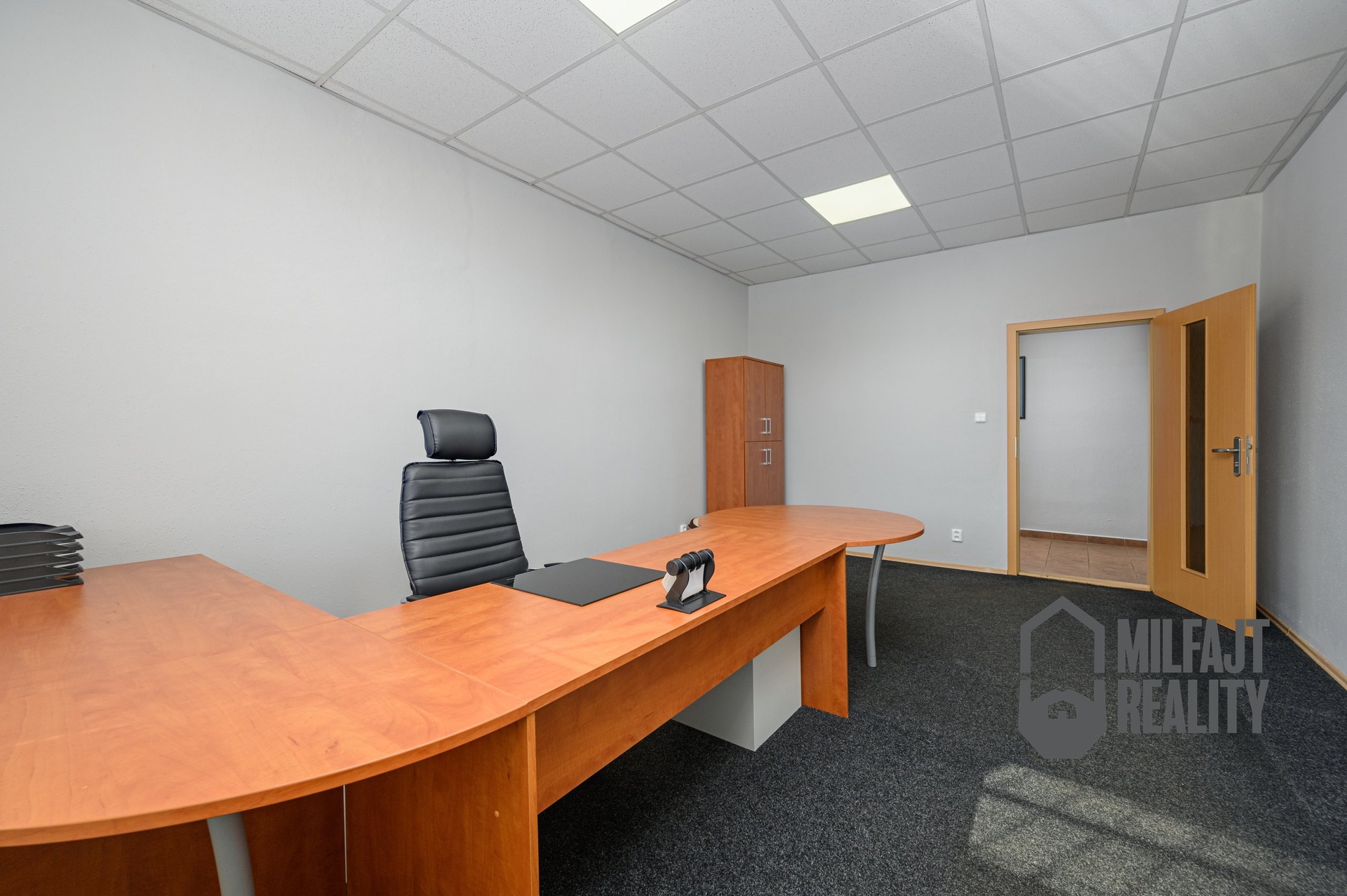 2024-09-03-15-53-22-CZ6_2126