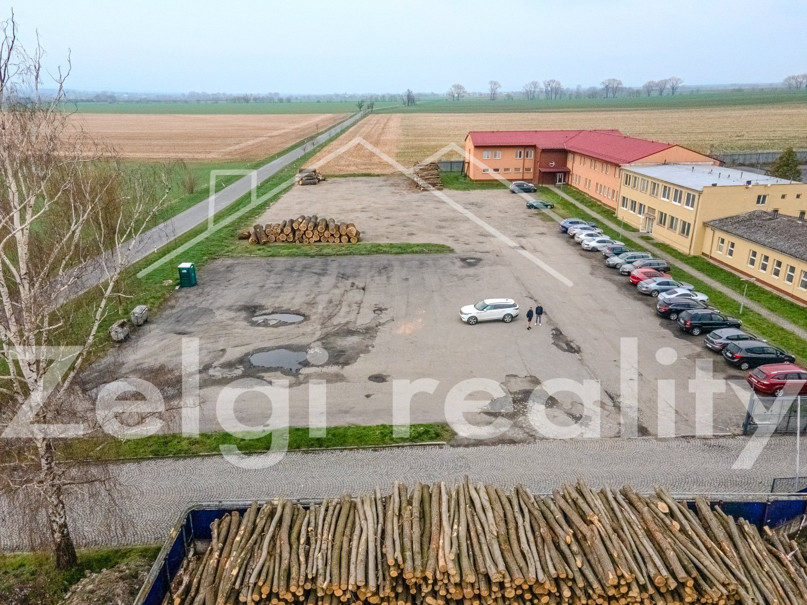 DJI_0606-HDR.jpg