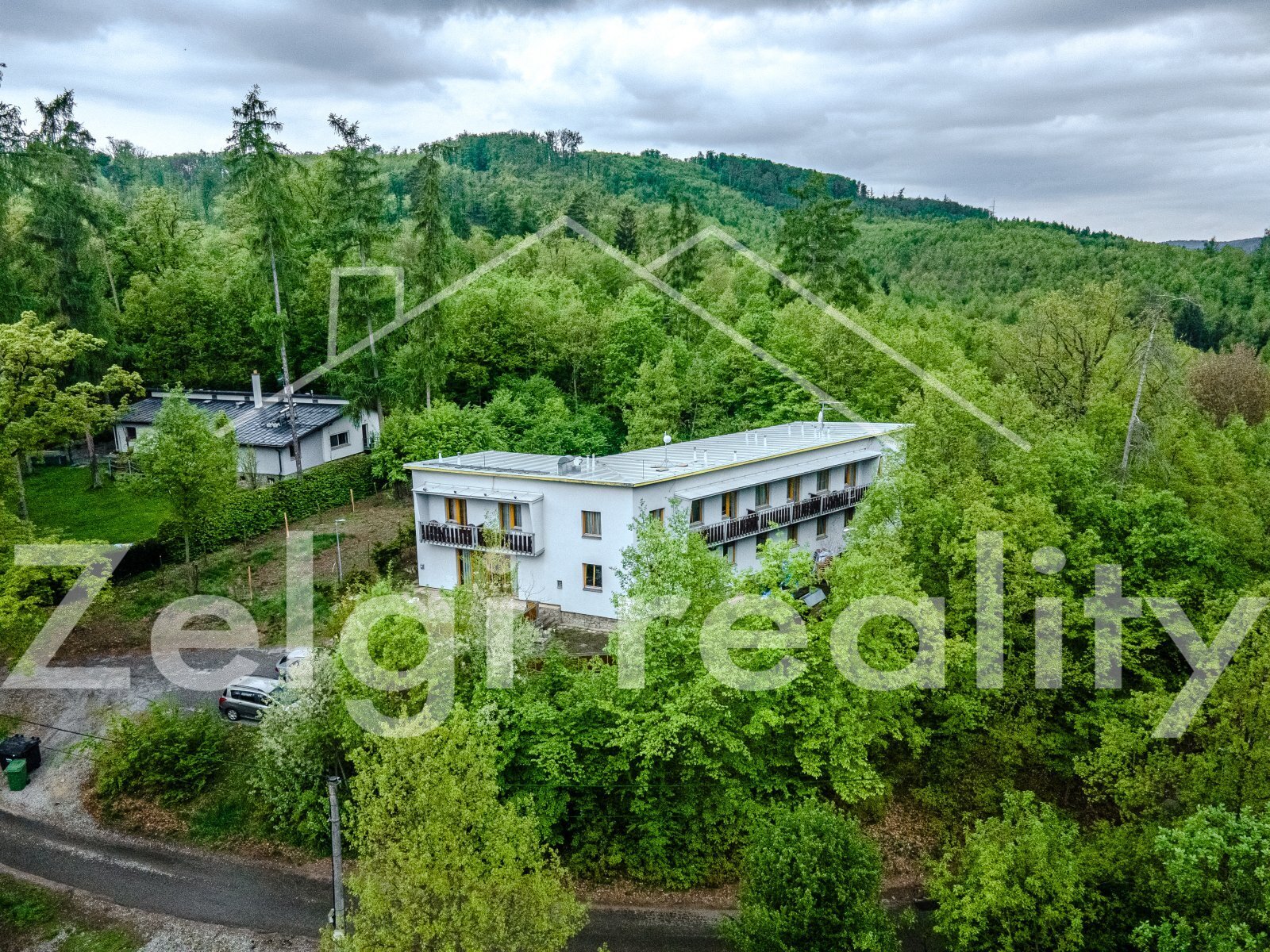 DJI_0763-HDR.jpg