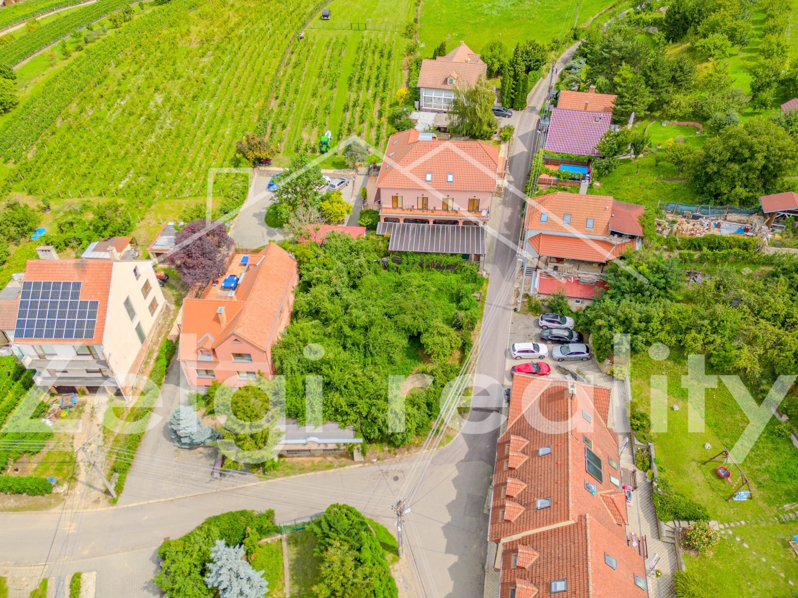 DJI_0263-HDR.jpg