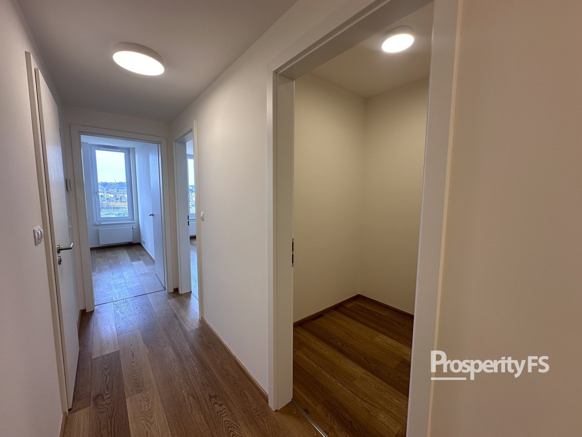 pronajem-byty-4-kk-158-m2-brno-plazckova-img-0312-