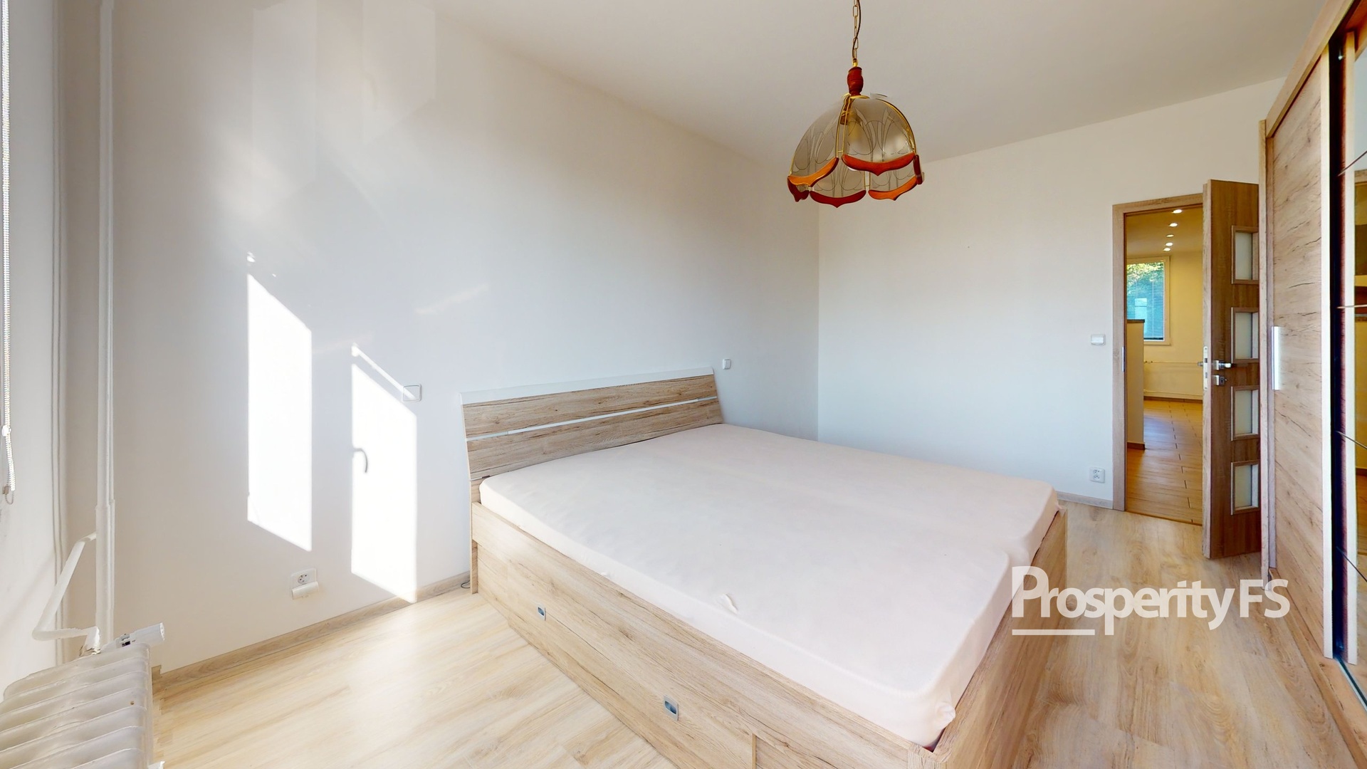 19-Kmochova-Bedroom