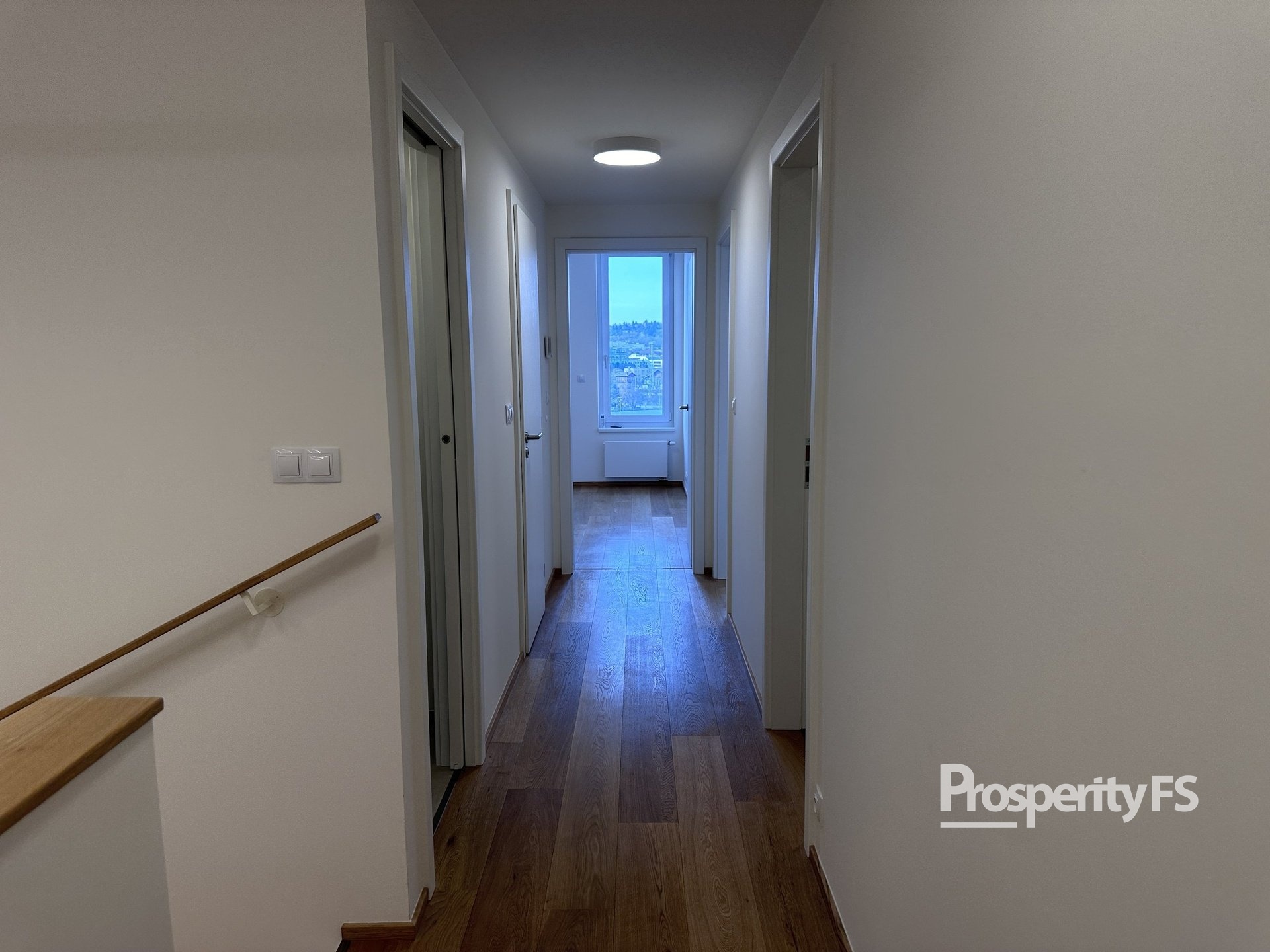 pronajem-byty-4-kk-158-m2-brno-plazckova-img-0272-