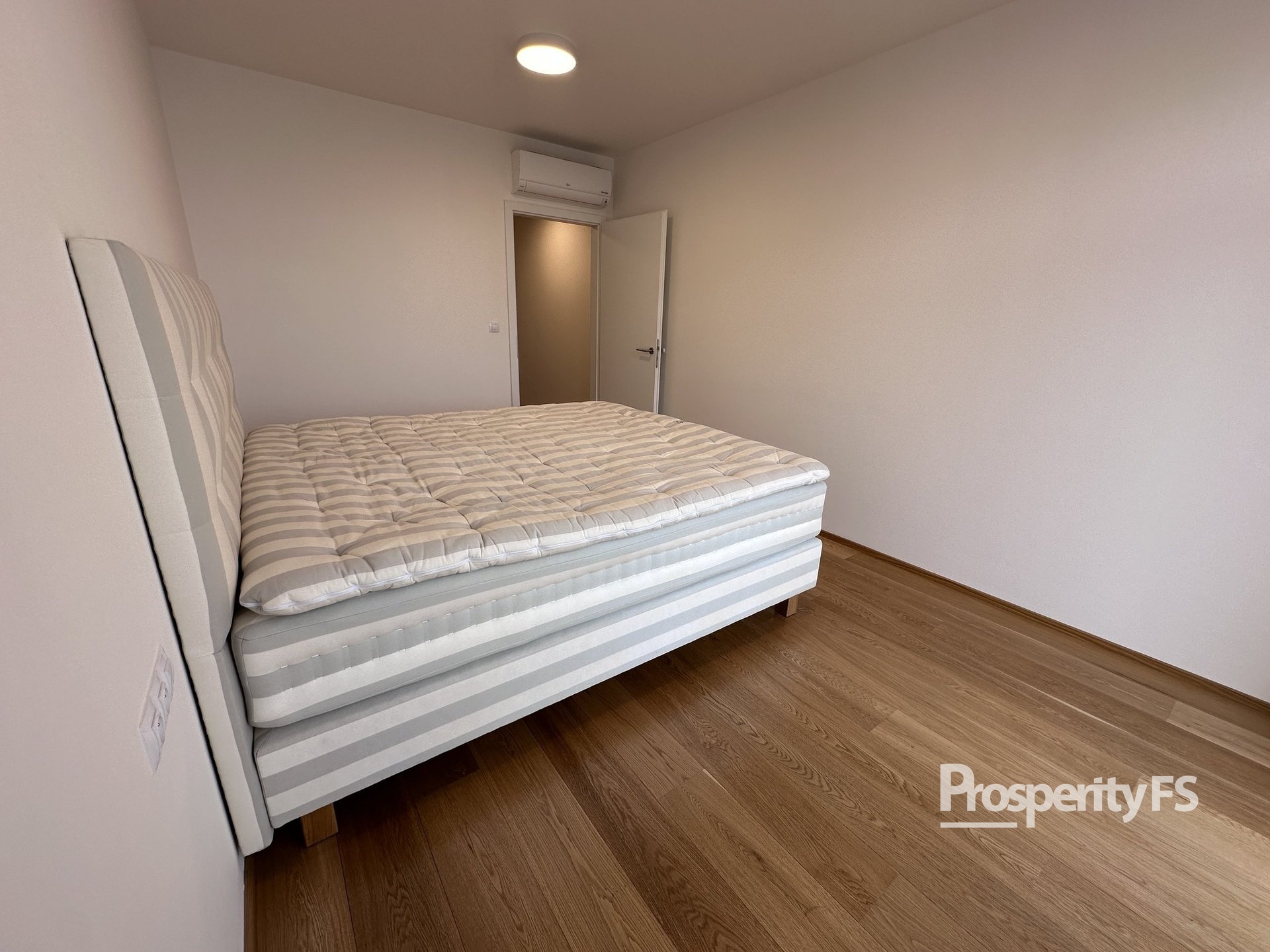 pronajem-byty-4-kk-158-m2-brno-plazckova-img-0208-