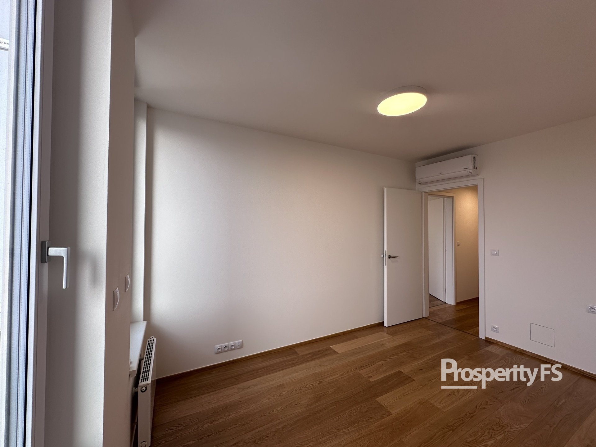 pronajem-byty-4-kk-158-m2-brno-plazckova-img-0299-