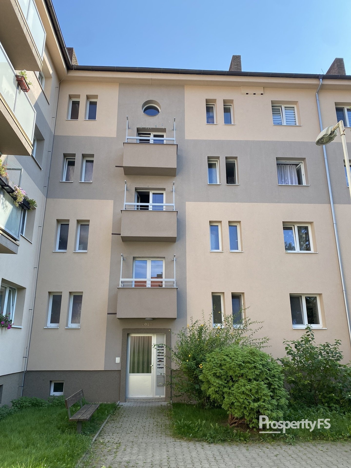 pronajem-byty-2-1-52-m2-kladno-krocehlavy-img-5852-263e8e