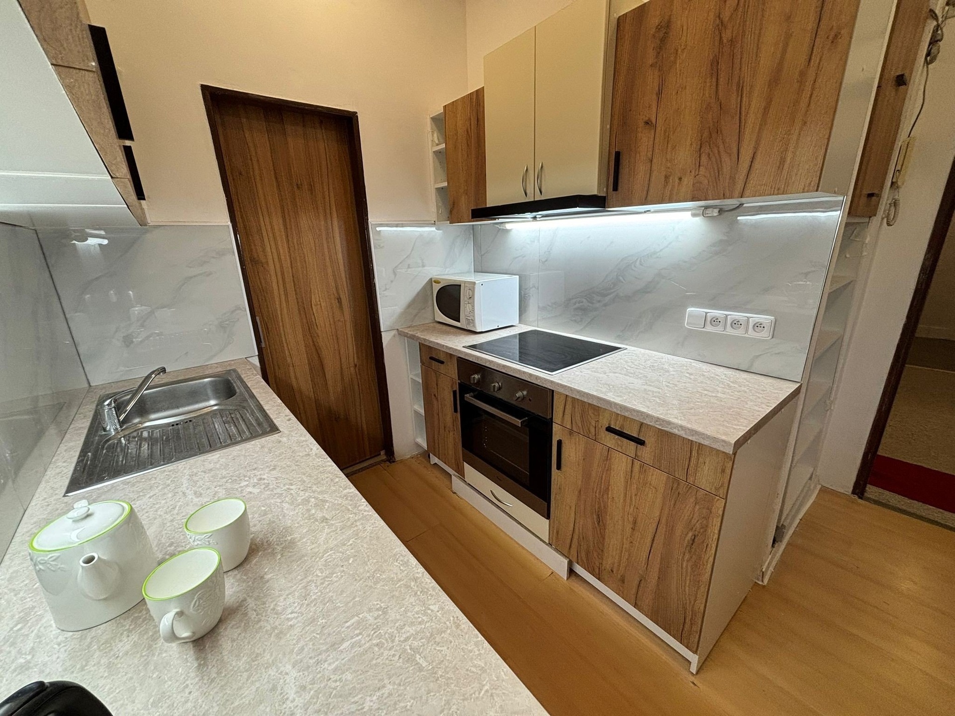 8f993608-5934-4bf5-9d01-99380955fb74