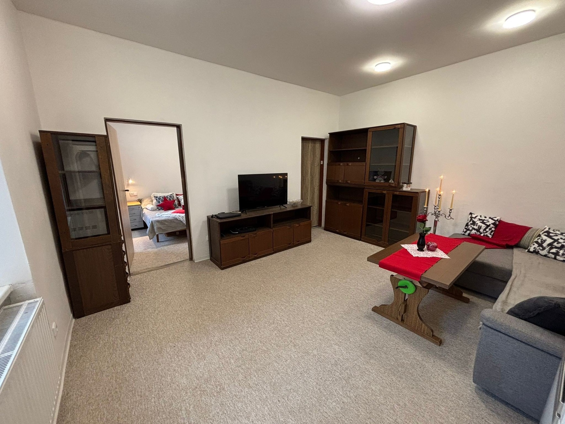 e964241f-fff7-450f-bf76-aa0c292846ea