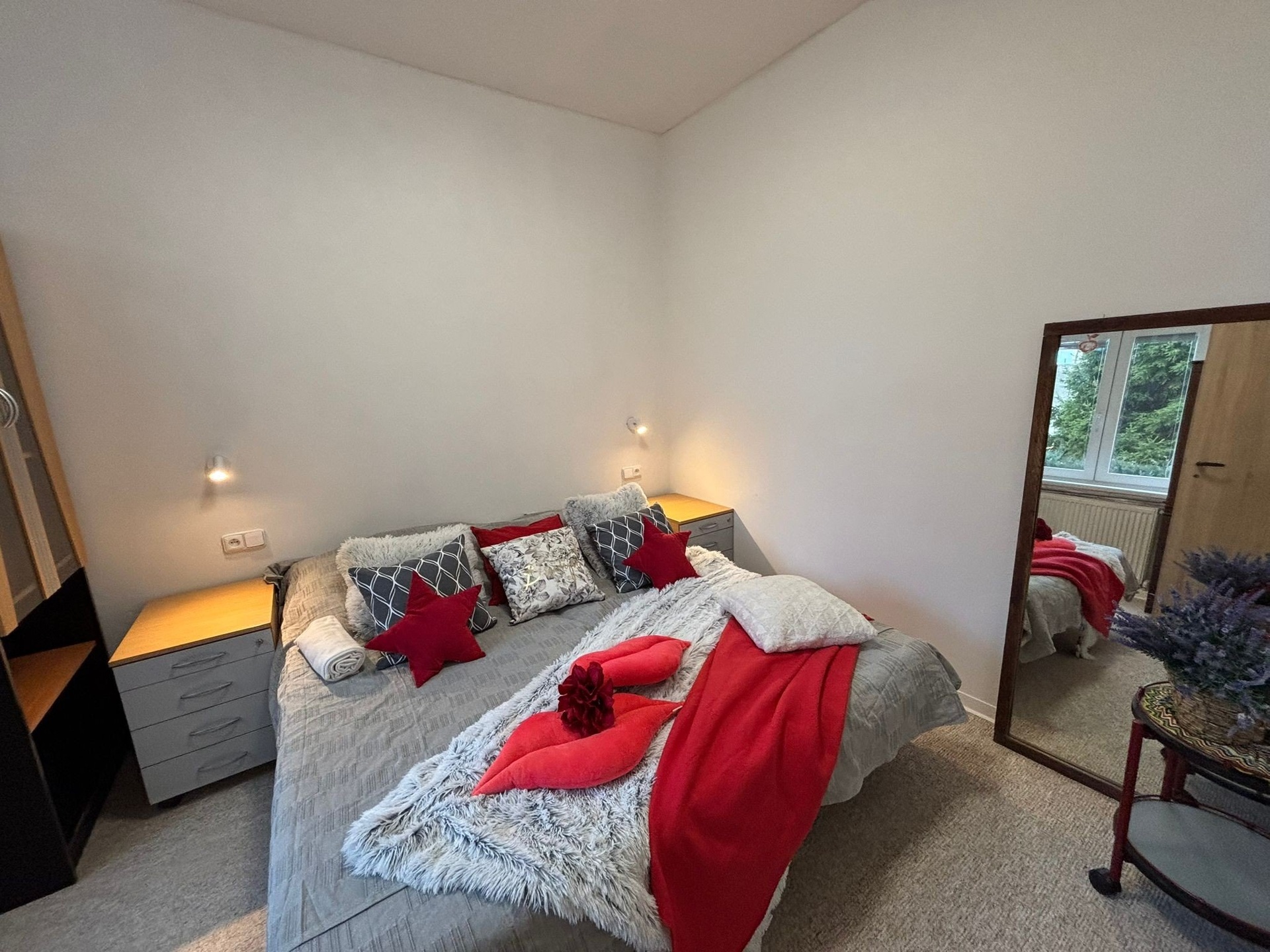 5ba03524-9994-4a1e-bc9b-5d9856d6d0ed