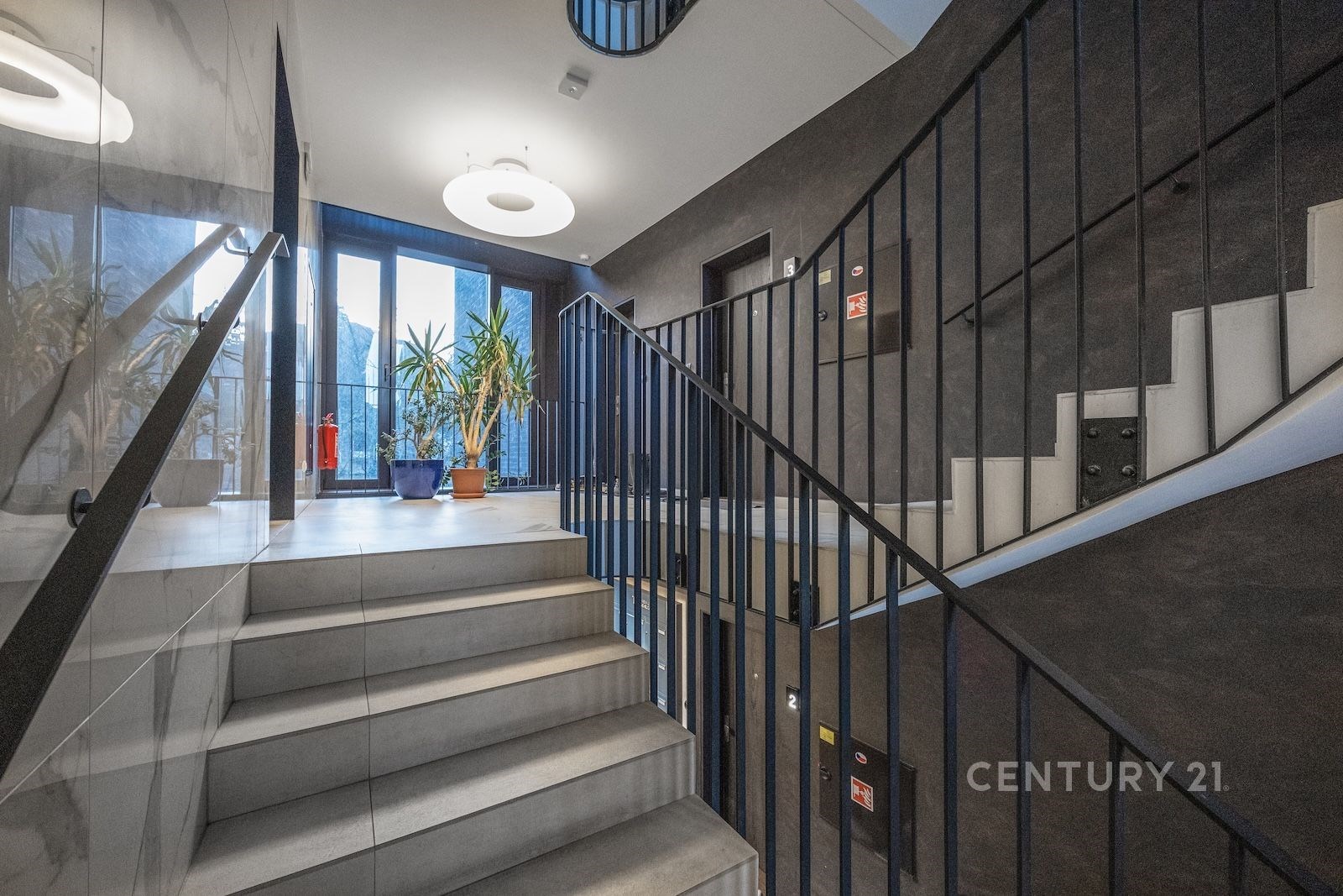 Příchod k bytu v kvalitním provedení