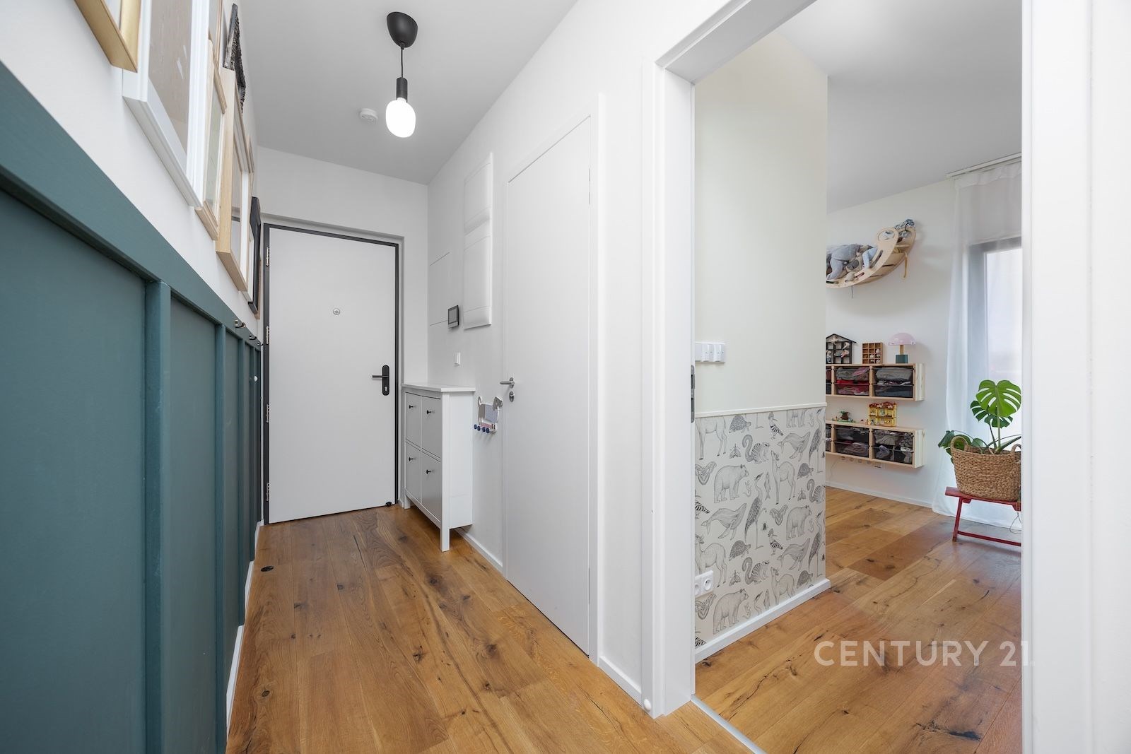 Vstup do bytu a předsíň