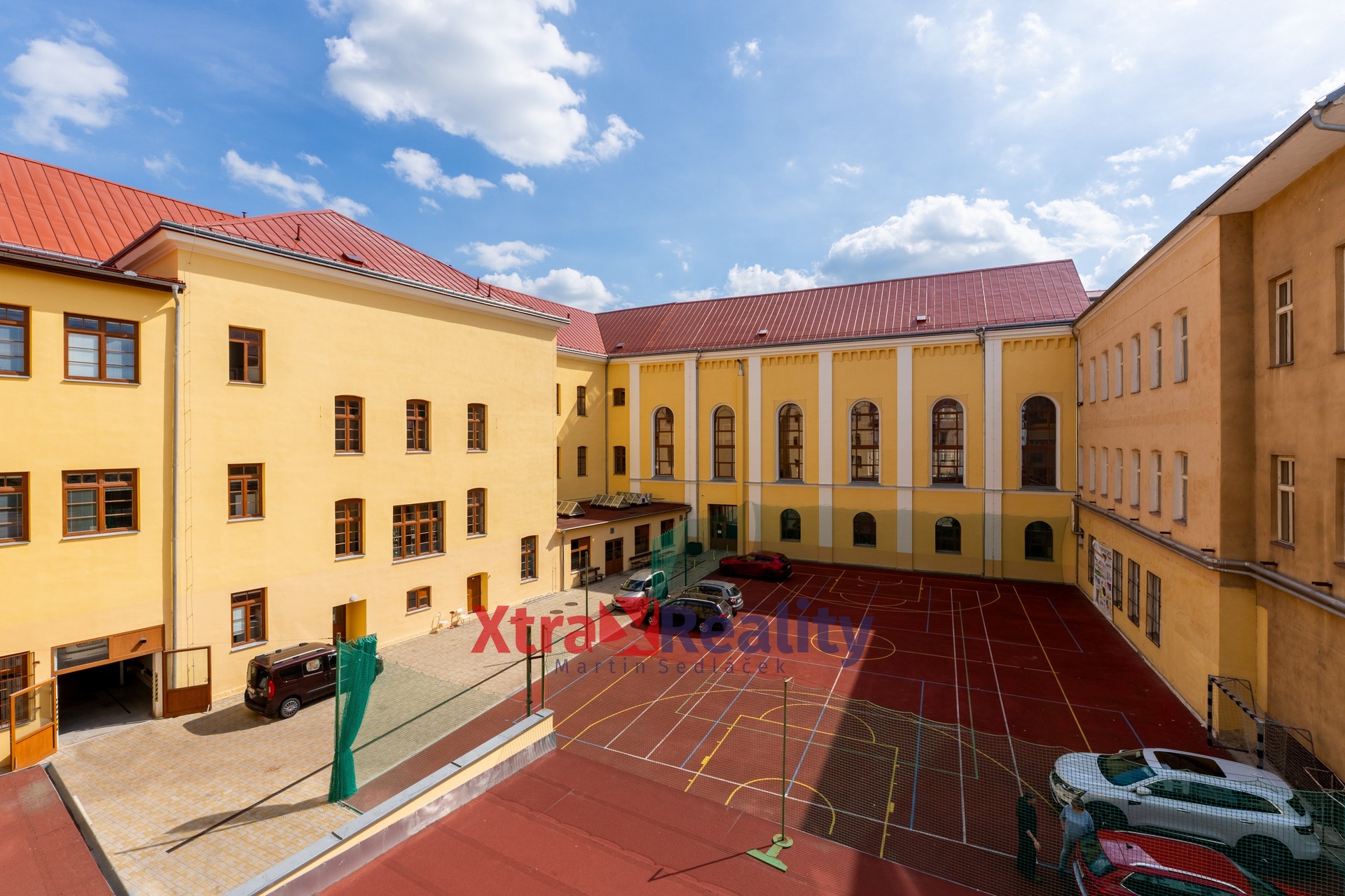 Výhled do vnitrobloku