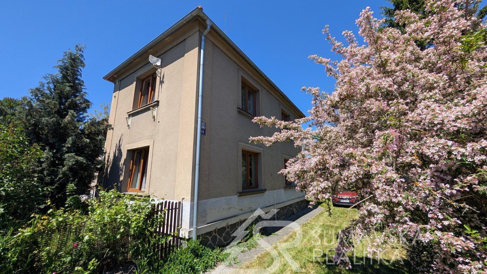 Prodej rodinného domu 1 020 m² – pohled 4