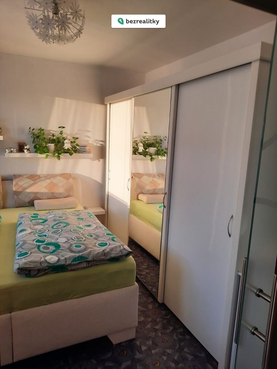 1776107865-gsbgepitzb-1000097464