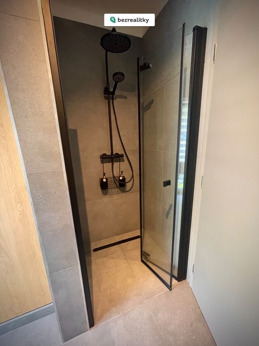 1775582229-istydkxtld-tempimageql1yef