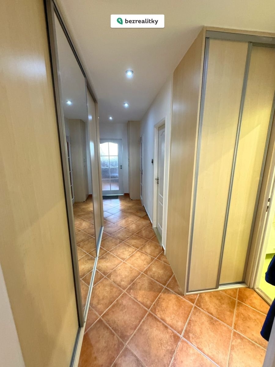 1767702916-qpforqcqvl-facetune-02-01-2026-21-43-56