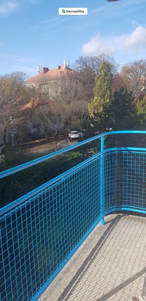 1775987269-lzdtbzosqp-apart2