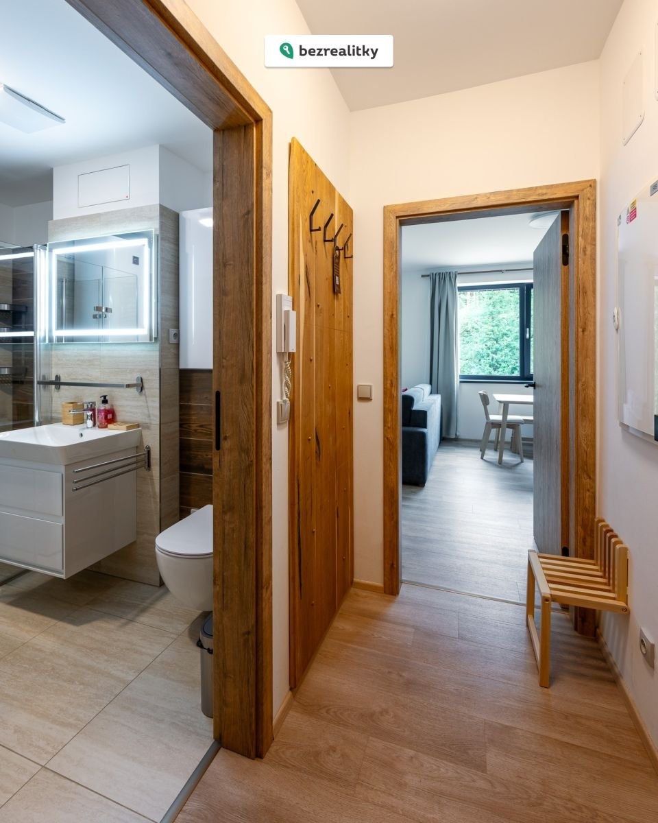 1771102928-lwmfoeguar-pfl-9732