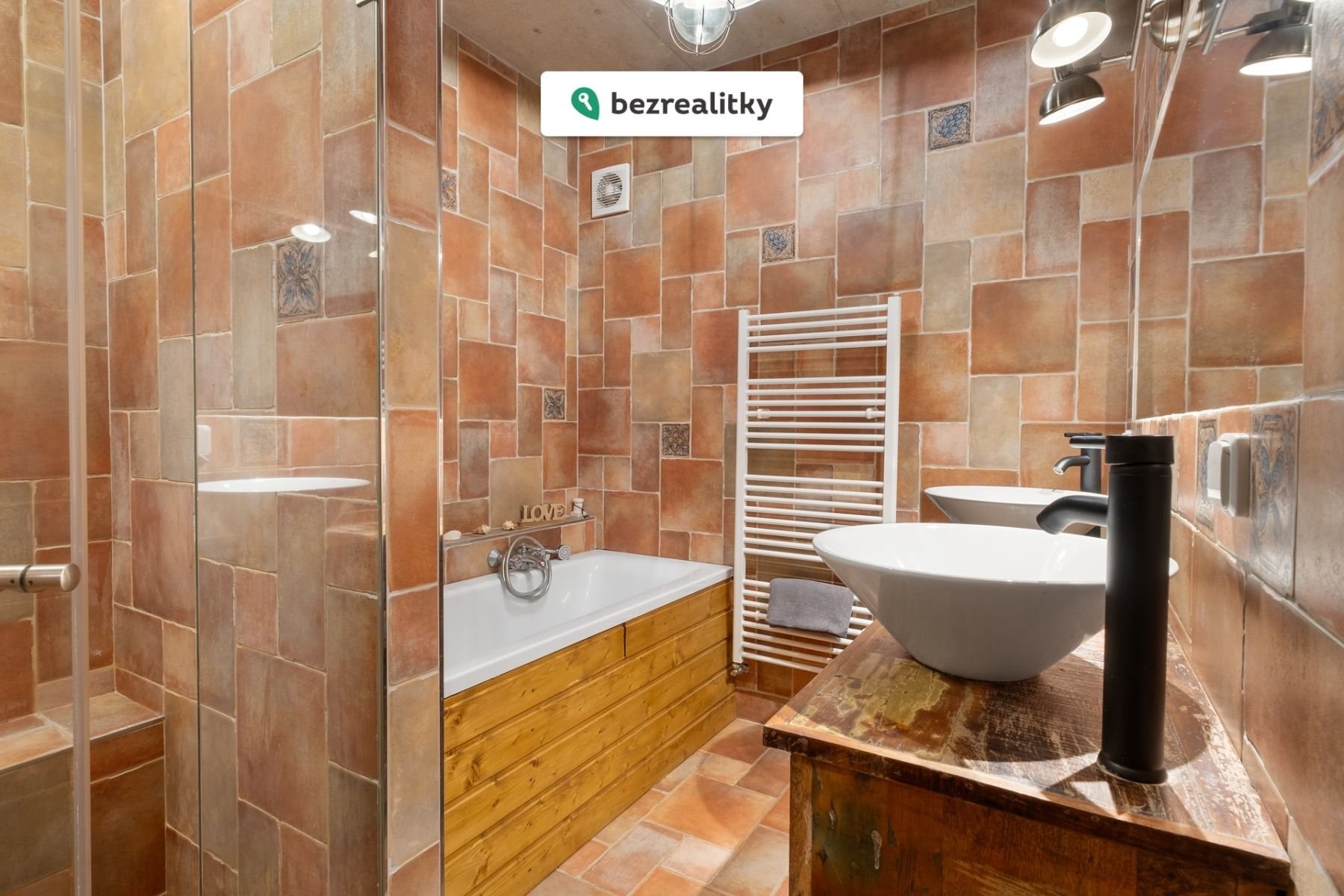 1775306568-zbbbdopfyx-bc211124-110