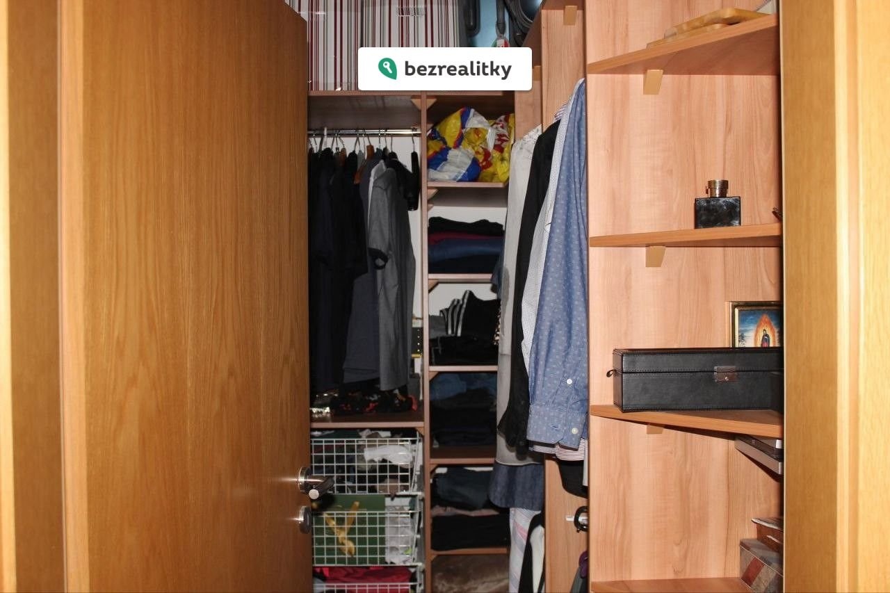 1763826614-wtjvjwrexd-img-20241030-160520-820