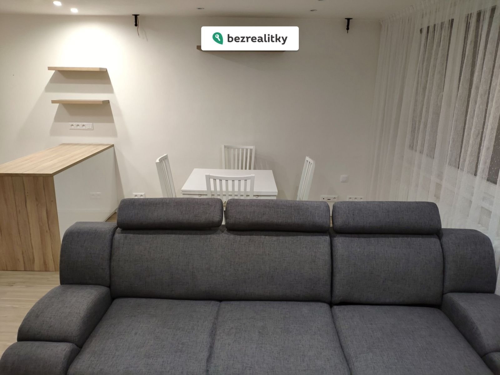 1774041809-nrwxgnsxap-img-20191125-190633-281-29