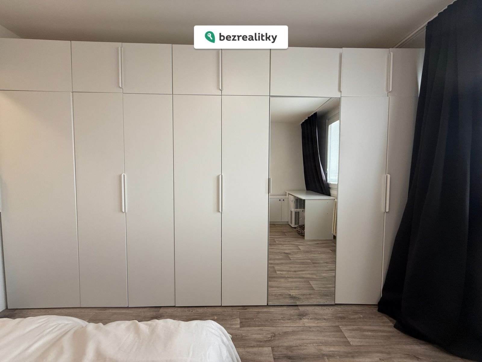 1763385906-pnlavdrzkt-img-6962