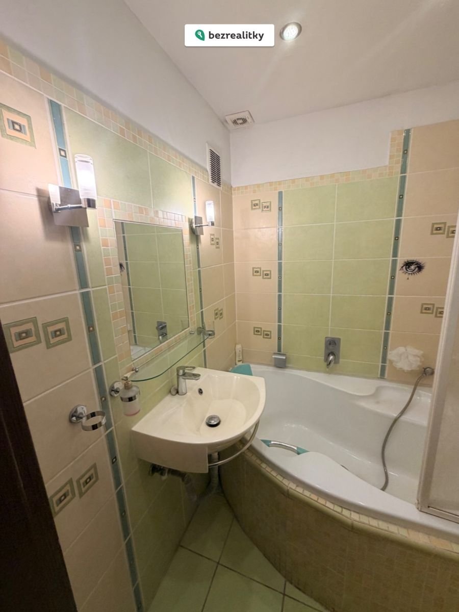 1772350536-pqhpvsteva-img-3164