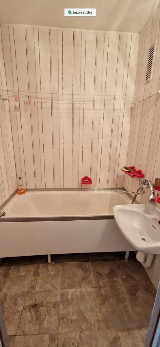 1758041661-eidipvveic-wc